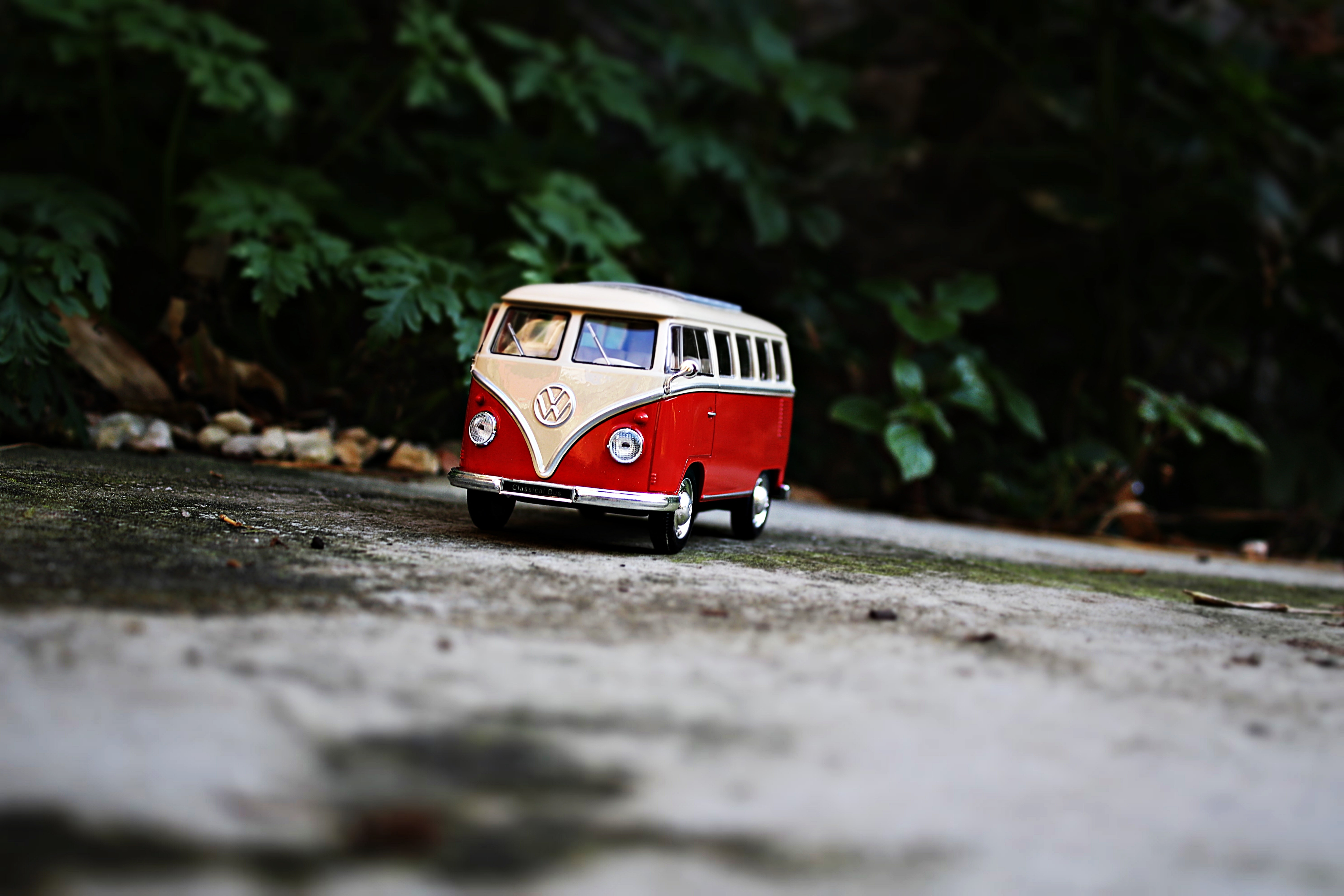 Mini Toy Van Photo · Free