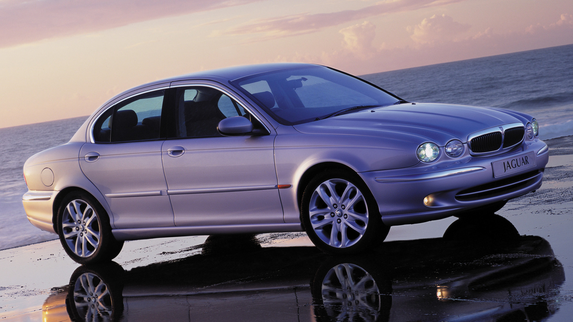 Jaguar X Type (UK) And HD Image