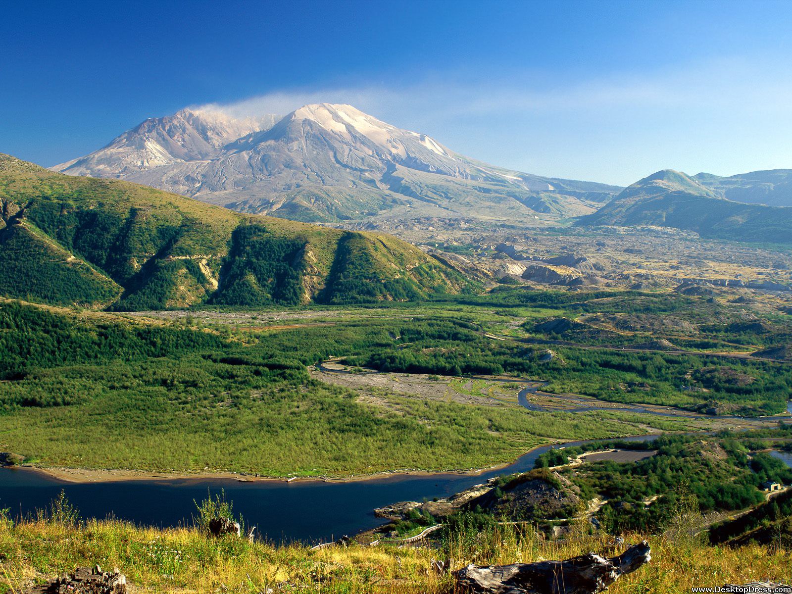 Desktop Wallpaper Natural Background Mount St. Helens, Washington