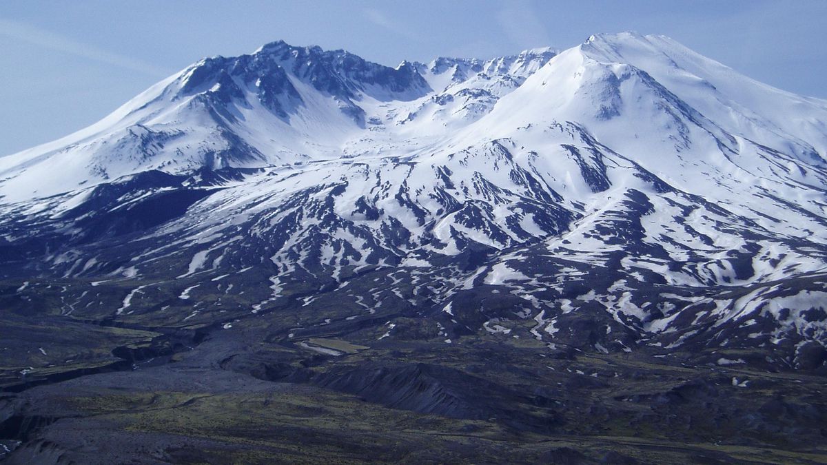 Mount St. Helens Eruption 40th Anniversary Plans Move Online