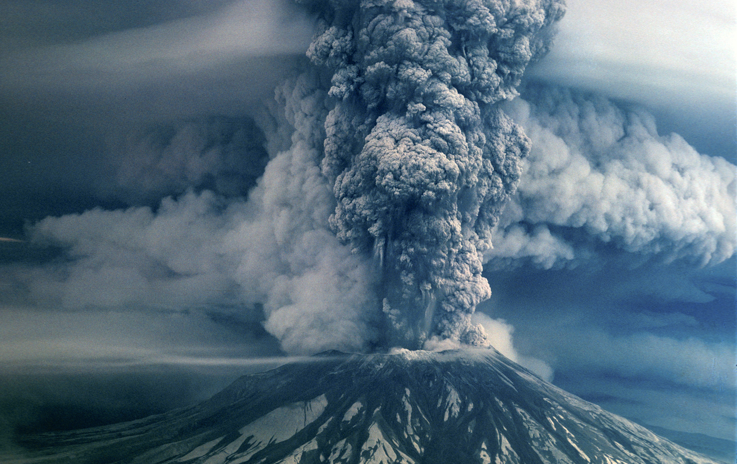 A riveting view of Mount St. Helens