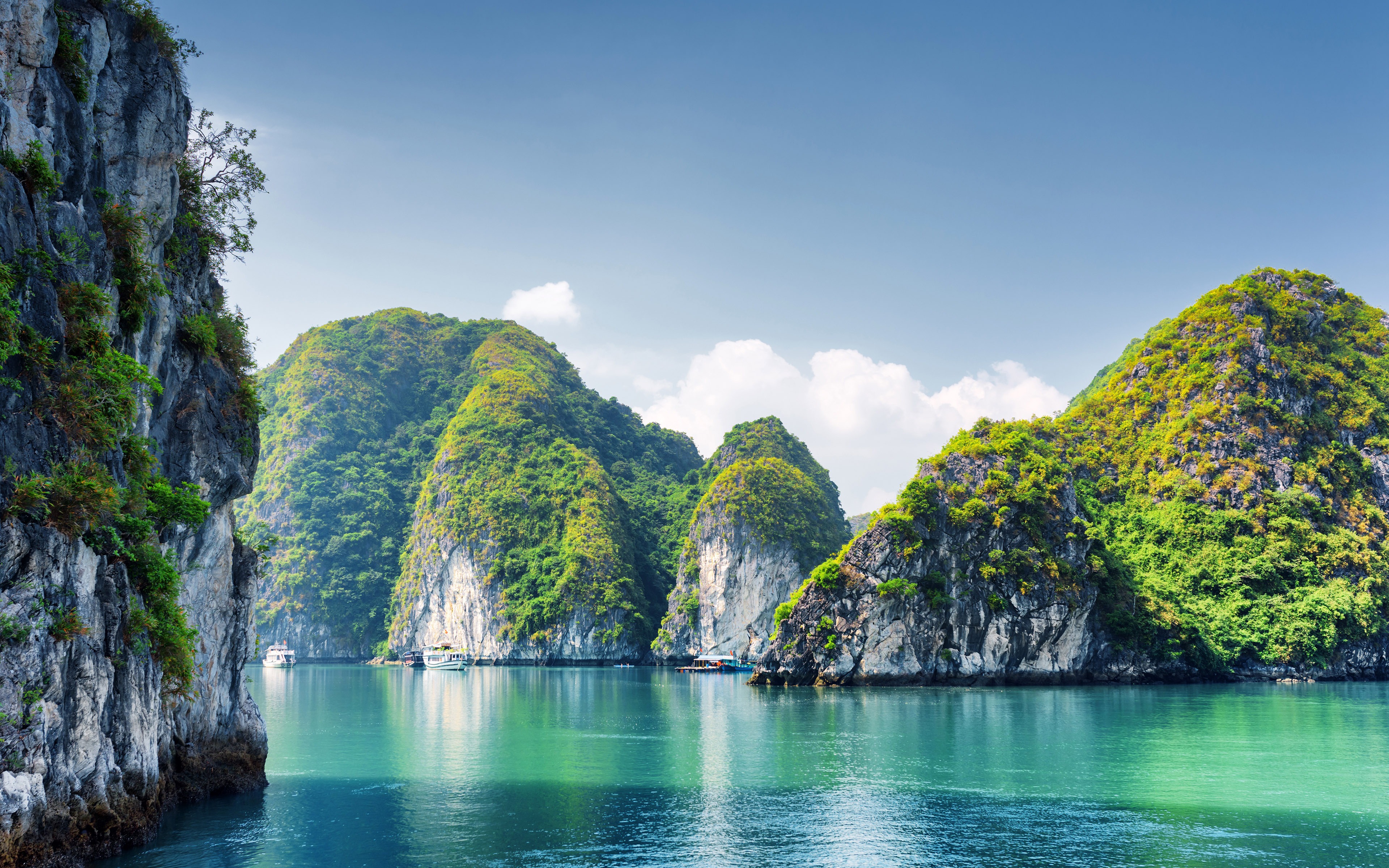 Download wallpaper Halong Bay, 4k, ocean, summer, Vietnam, cliffs, Asia for desktop with resolution 3840x2400. High Quality HD picture wallpaper