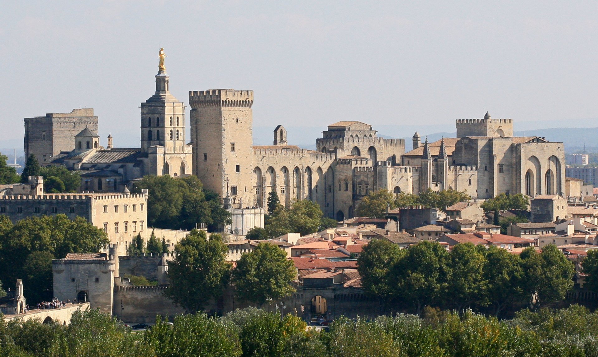 Avignon HD Wallpaper and Background Image