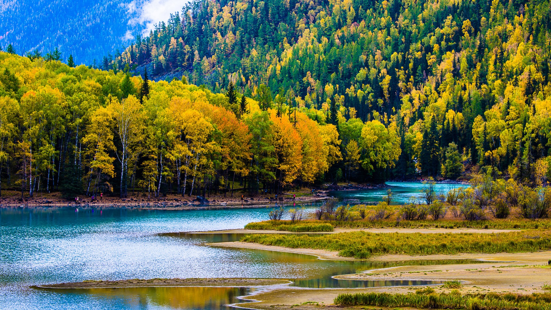 Kanas Lake Xinjiang For Your XFCE Desktop