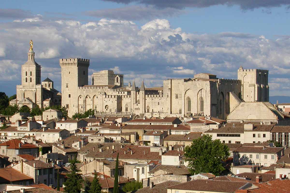 Palace of the Popes in Avignon. Photo Horizon Provence