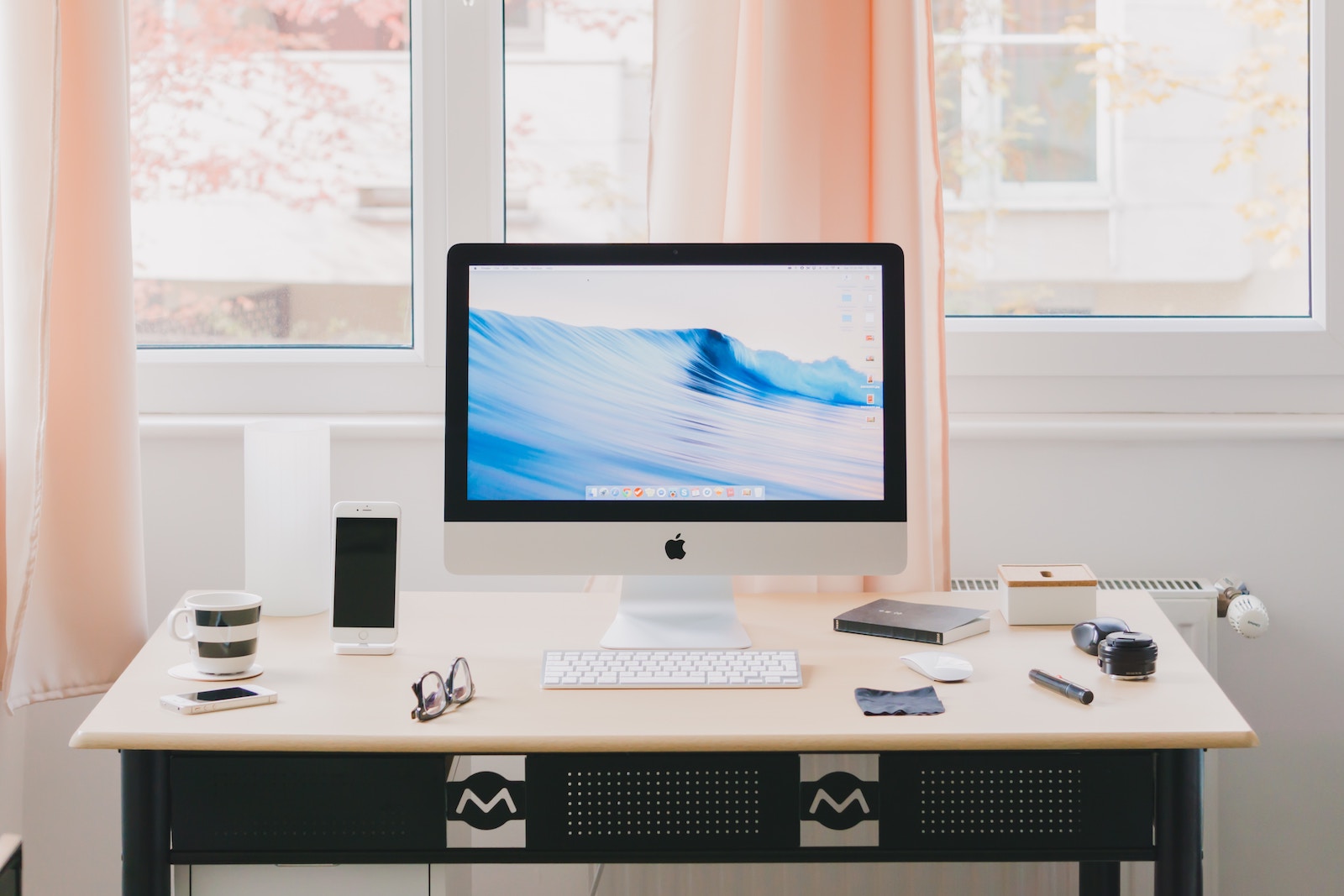 The Boss Guide To Setting Up And Organizing Your Home Office