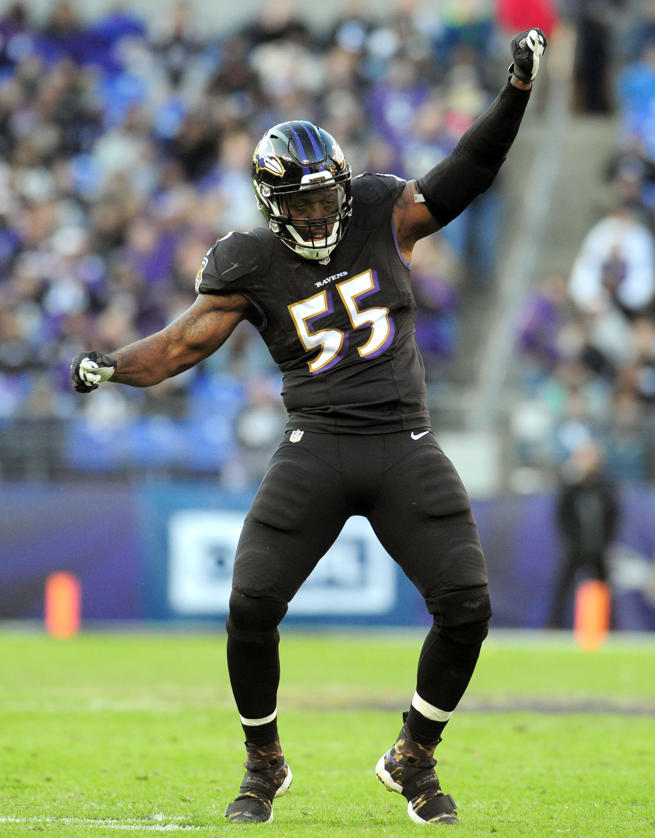 Cardinals Expected To Sign Terrell Suggs