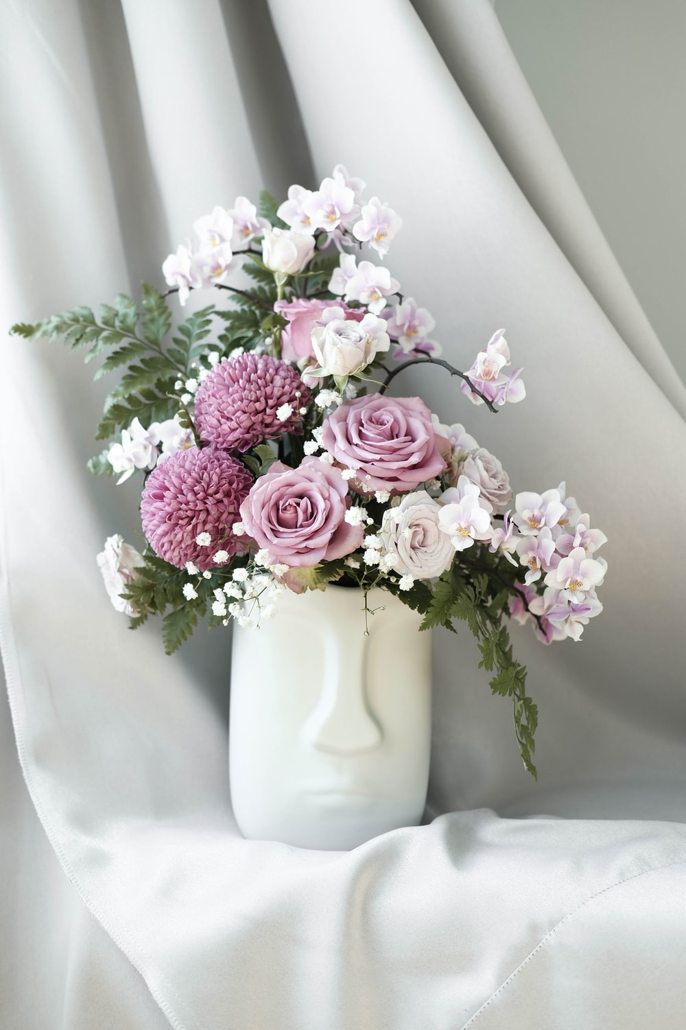 Flower Vase Picture [HD]. Download Free Image