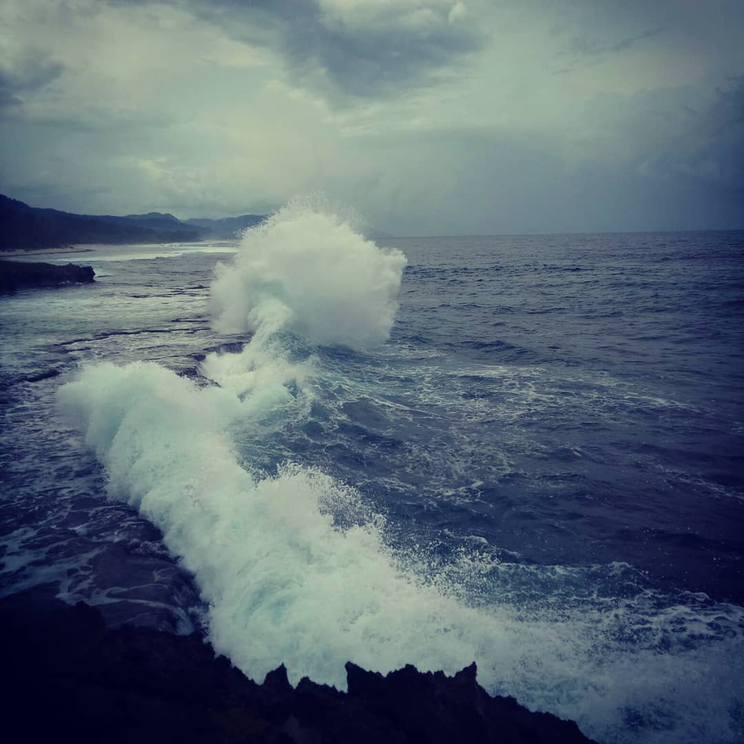 Pantai Batu Picah, Biak