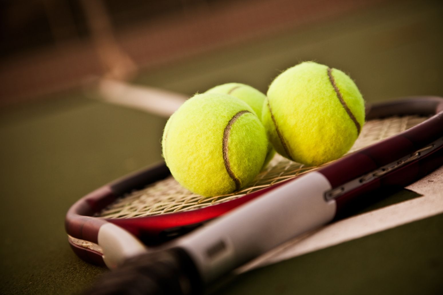 Tennis Sport Wallpaper. Tennis racquet, Tennis balls, Tennis rules