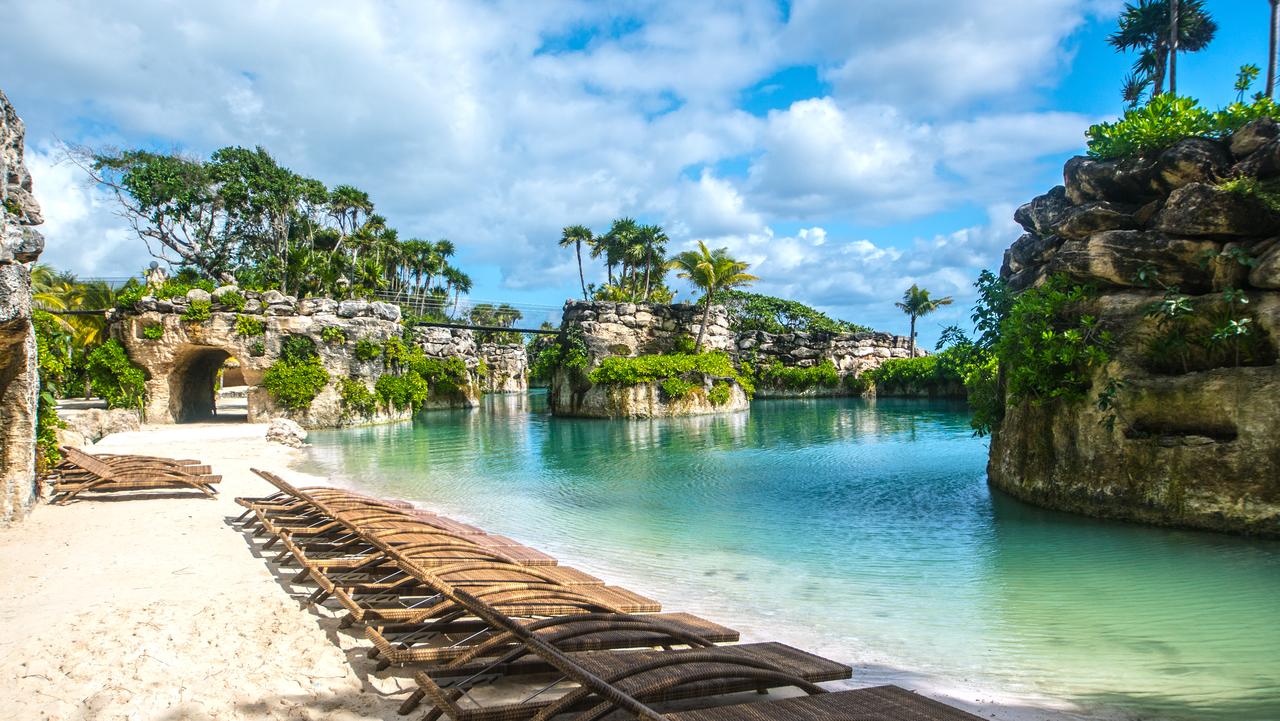 Travel blog tried the Xcaret hotel best travel blog in the world