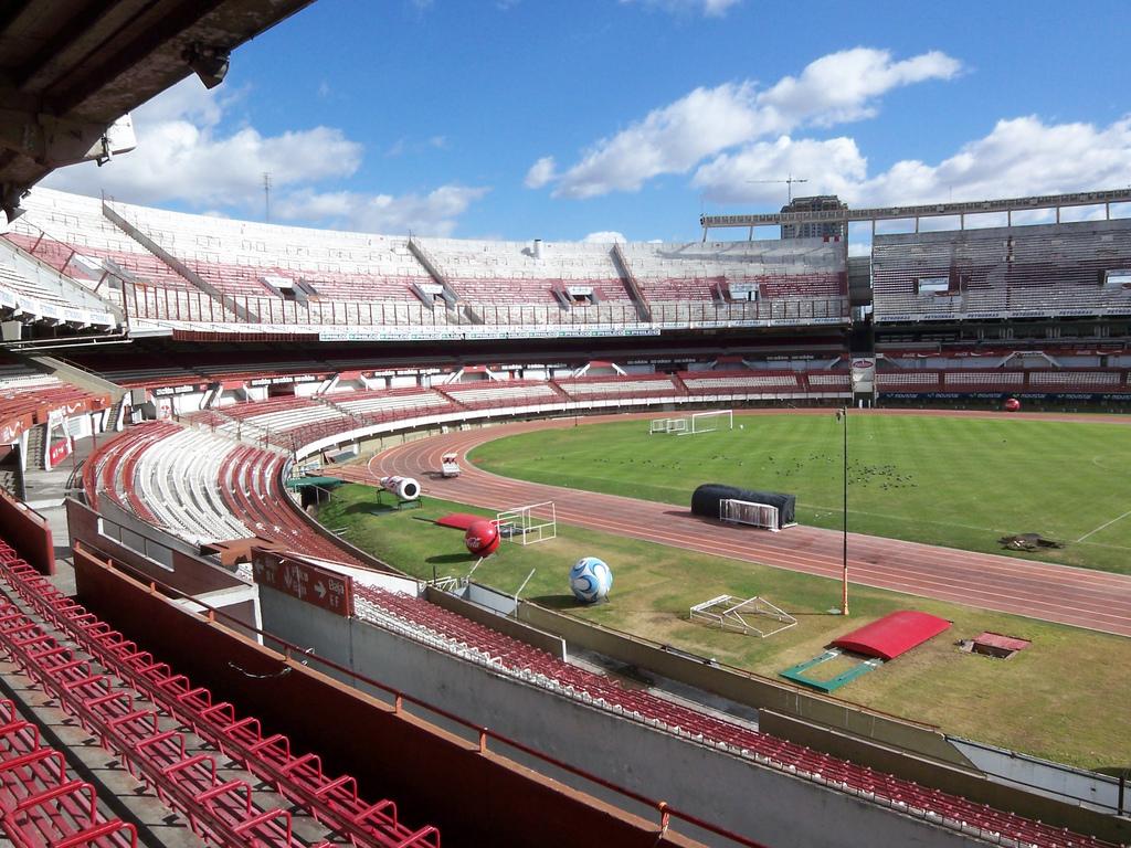 Estadio Antonio Vespucio Liberti (El Monumental)