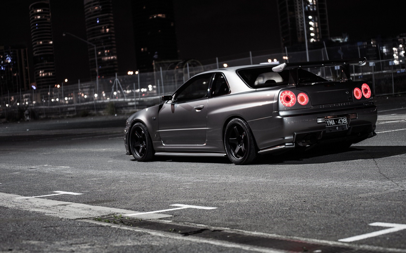 R34 Skyline Wallpaper