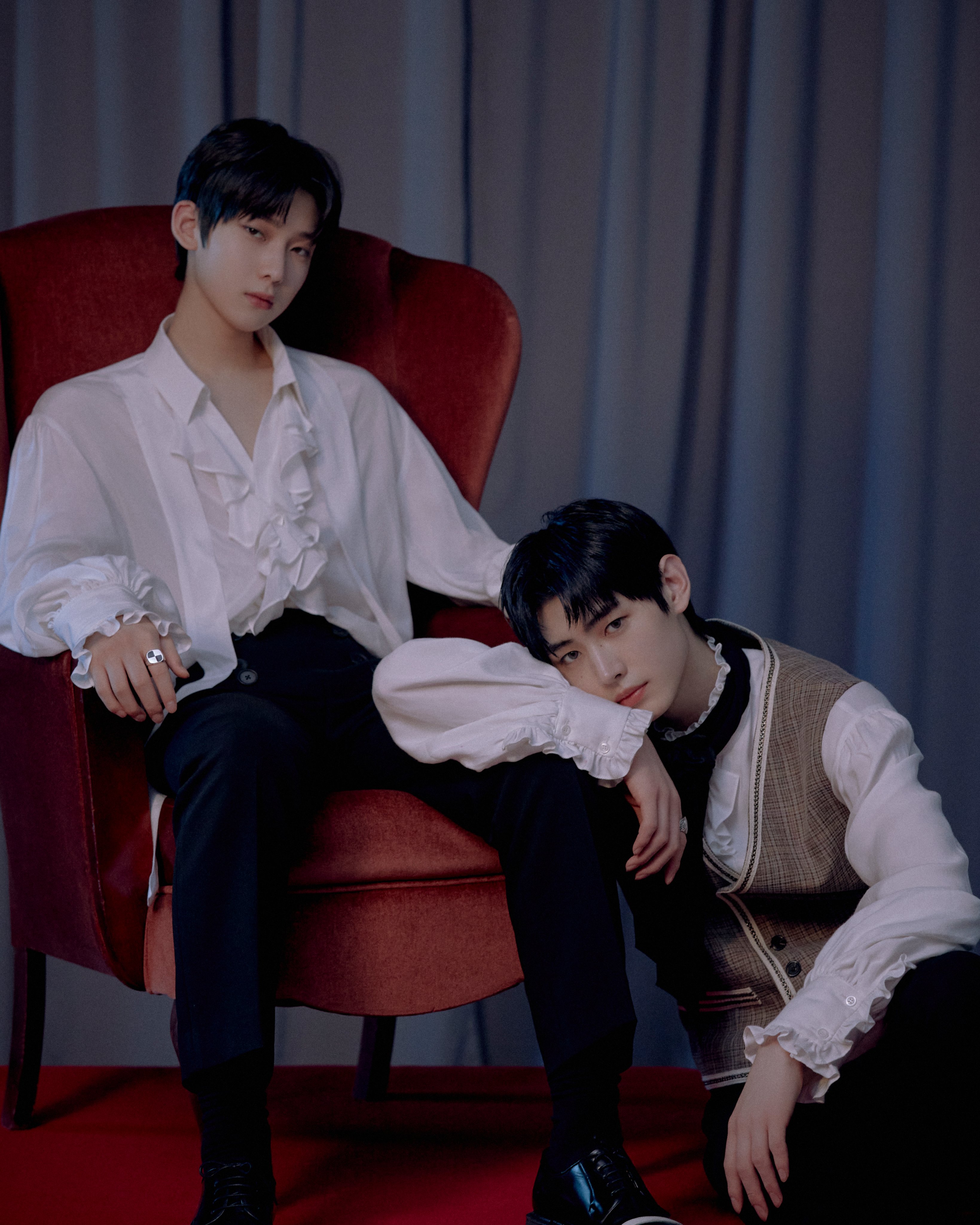 ENHYPEN BORDER, DAY ONE CONCEPT PHOTO (Dusk Ver.). SUNOO, SUNGHOON
