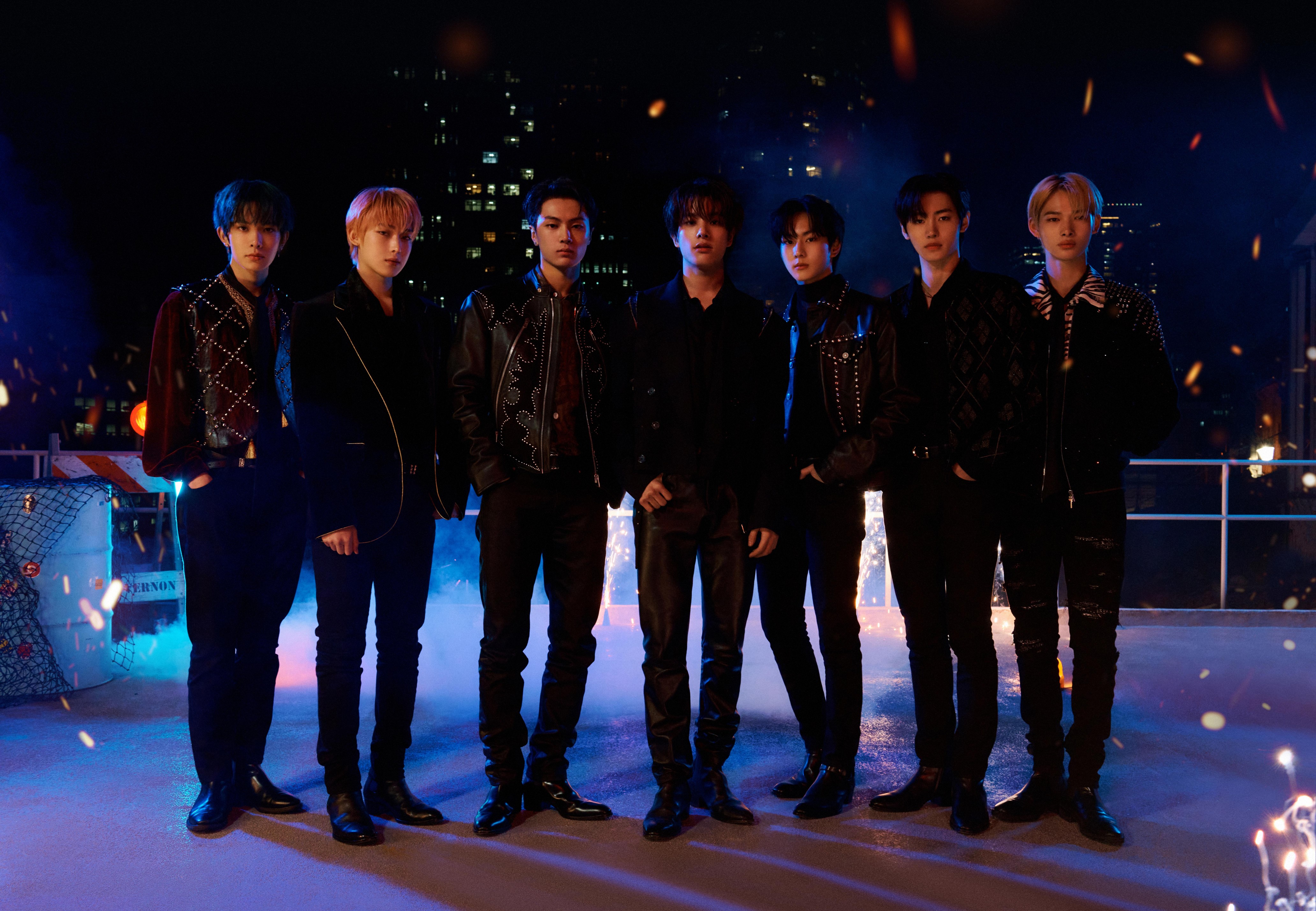 ENHYPEN 2nd Single Album 'DIMENSION, SENKOU' (Jacket Photo)