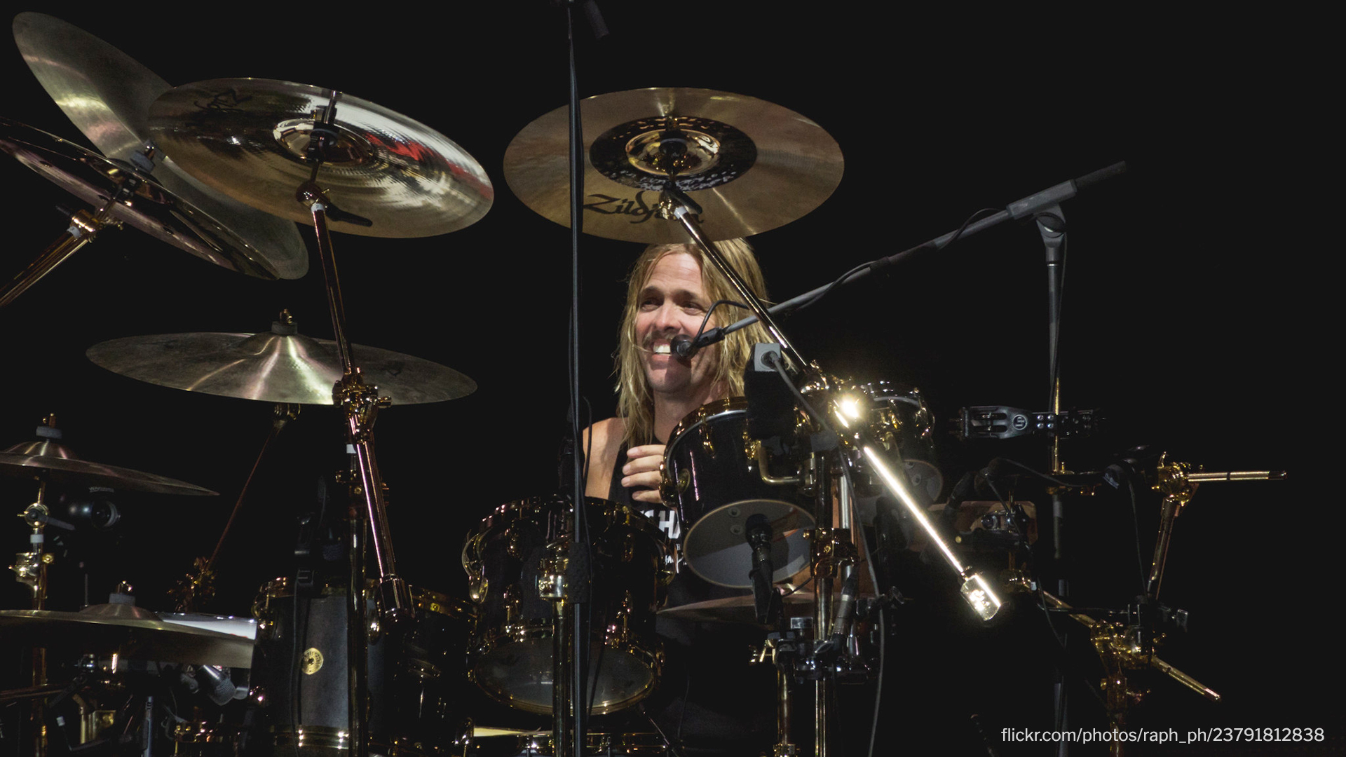 Gang of Youths pays tribute to Foo Fighters' drummer Taylor Hawkins