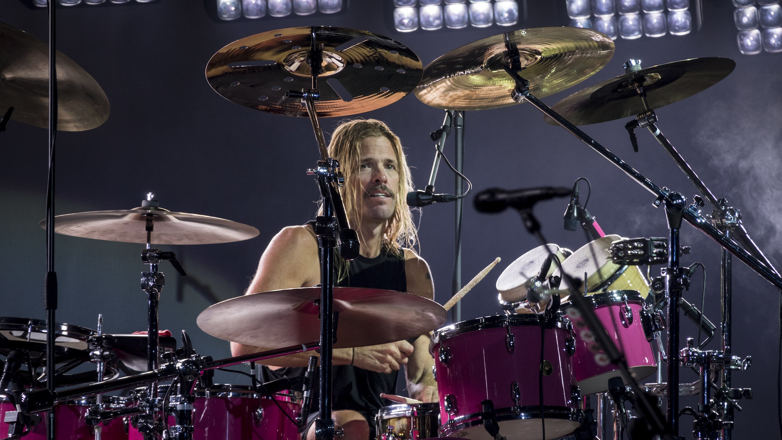 Taylor Hawkins Wallpapers - Wallpaper Cave