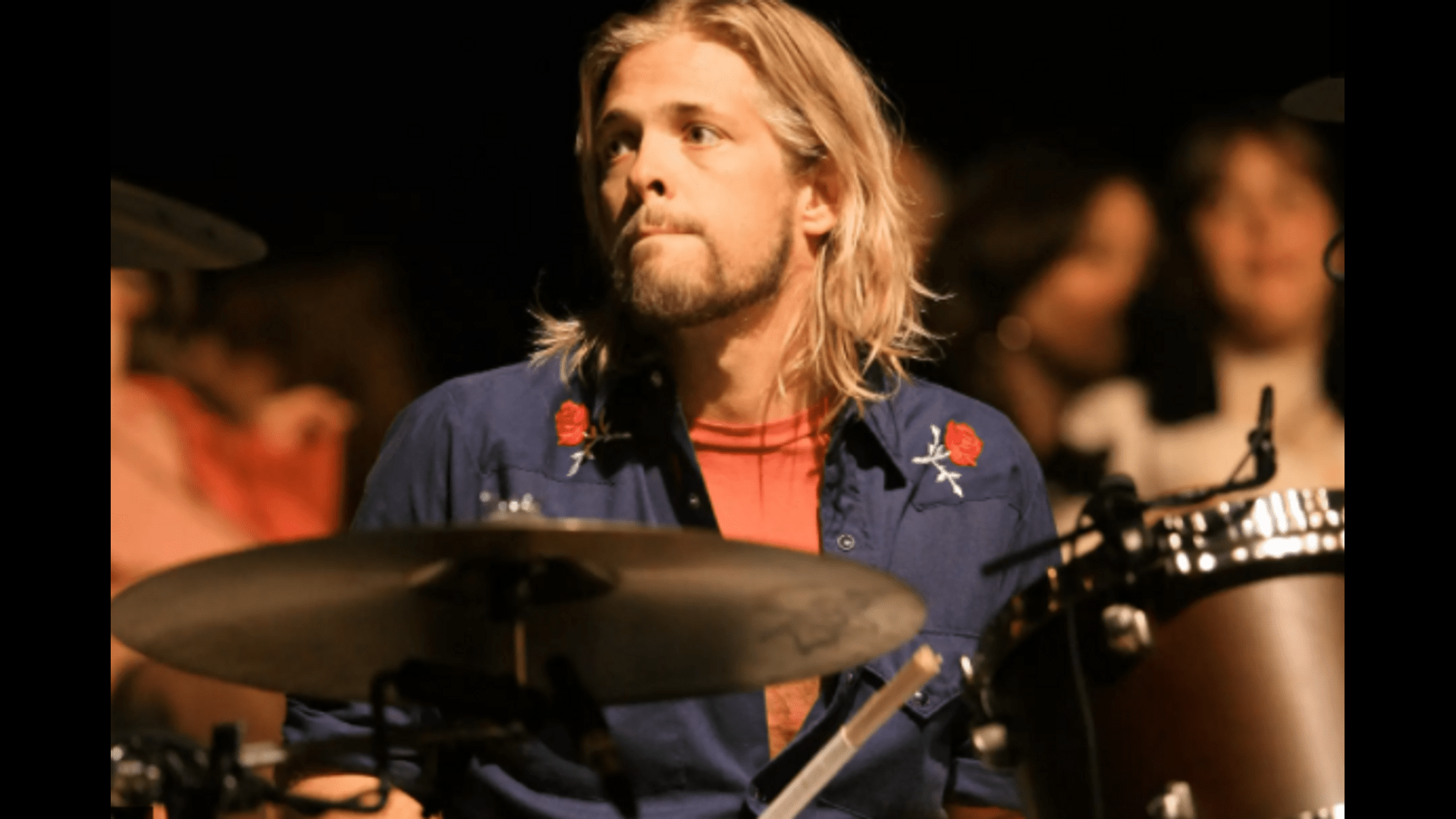 Foo Fighters drummer Taylor Hawkins passes