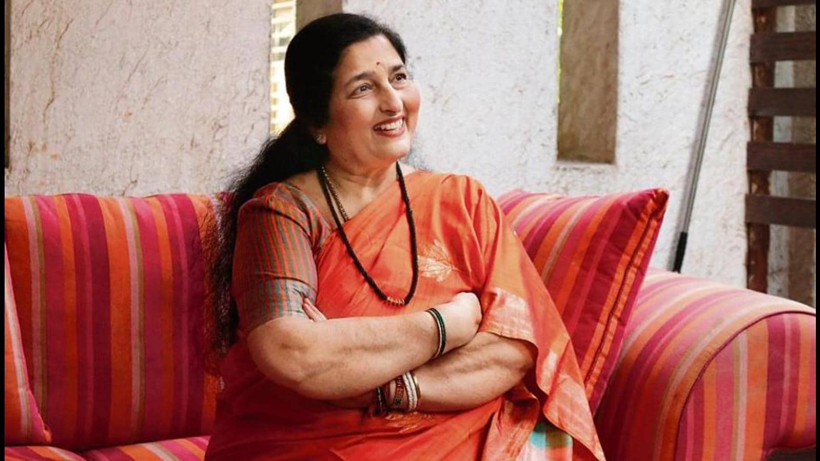 Anuradha Paudwal donates 15 oxygen concentrators to hospitals in Maharashtra and Uttar Pradesh
