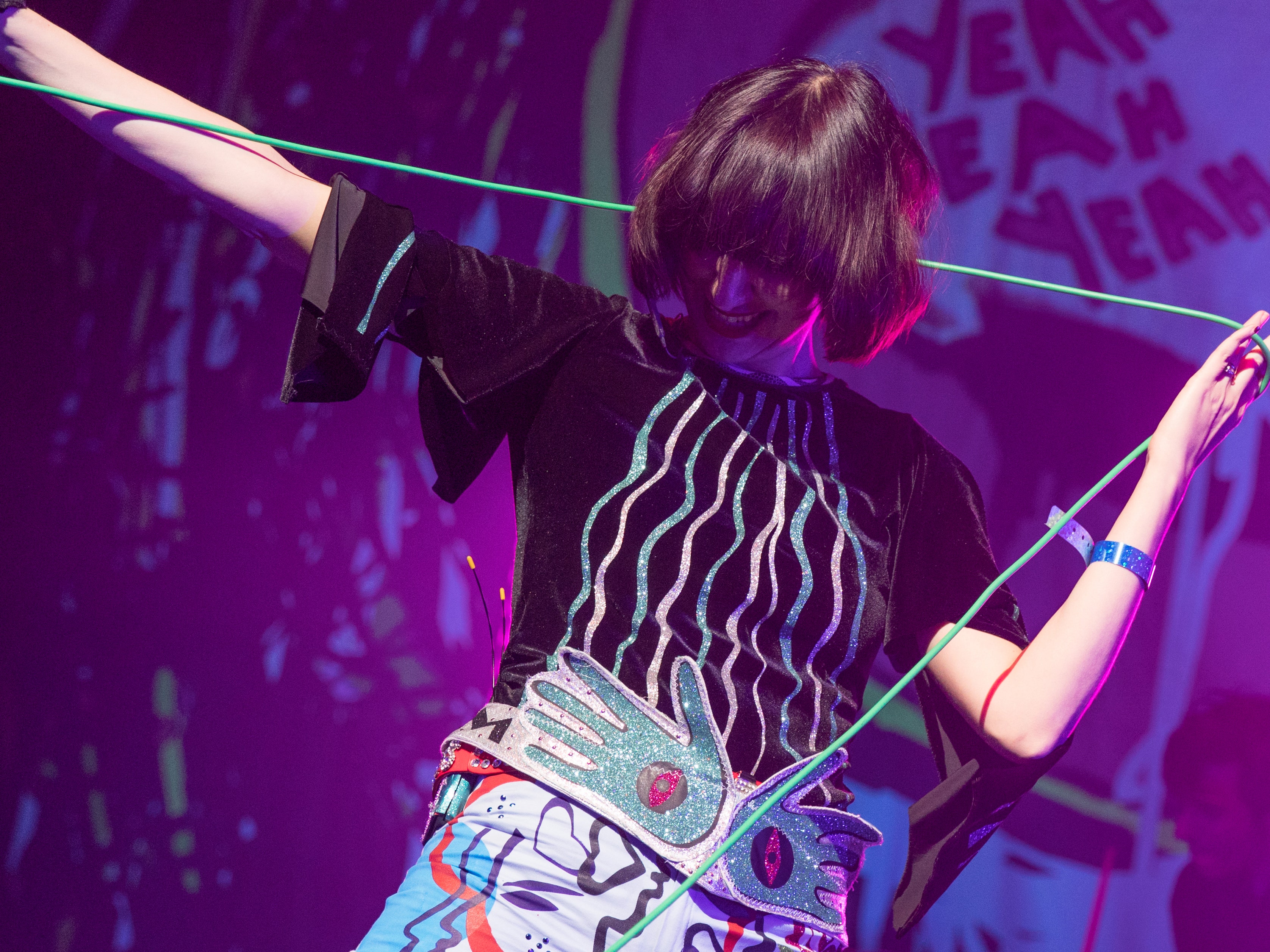 Watch Yeah Yeah Yeahs' Awesome “Phenomena” Isolation Performance