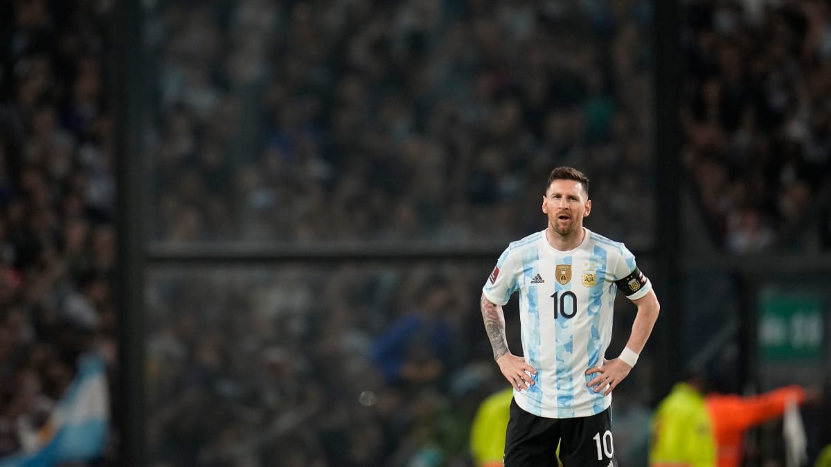 Lionel Messi questioning Argentina future after 2022 World Cup