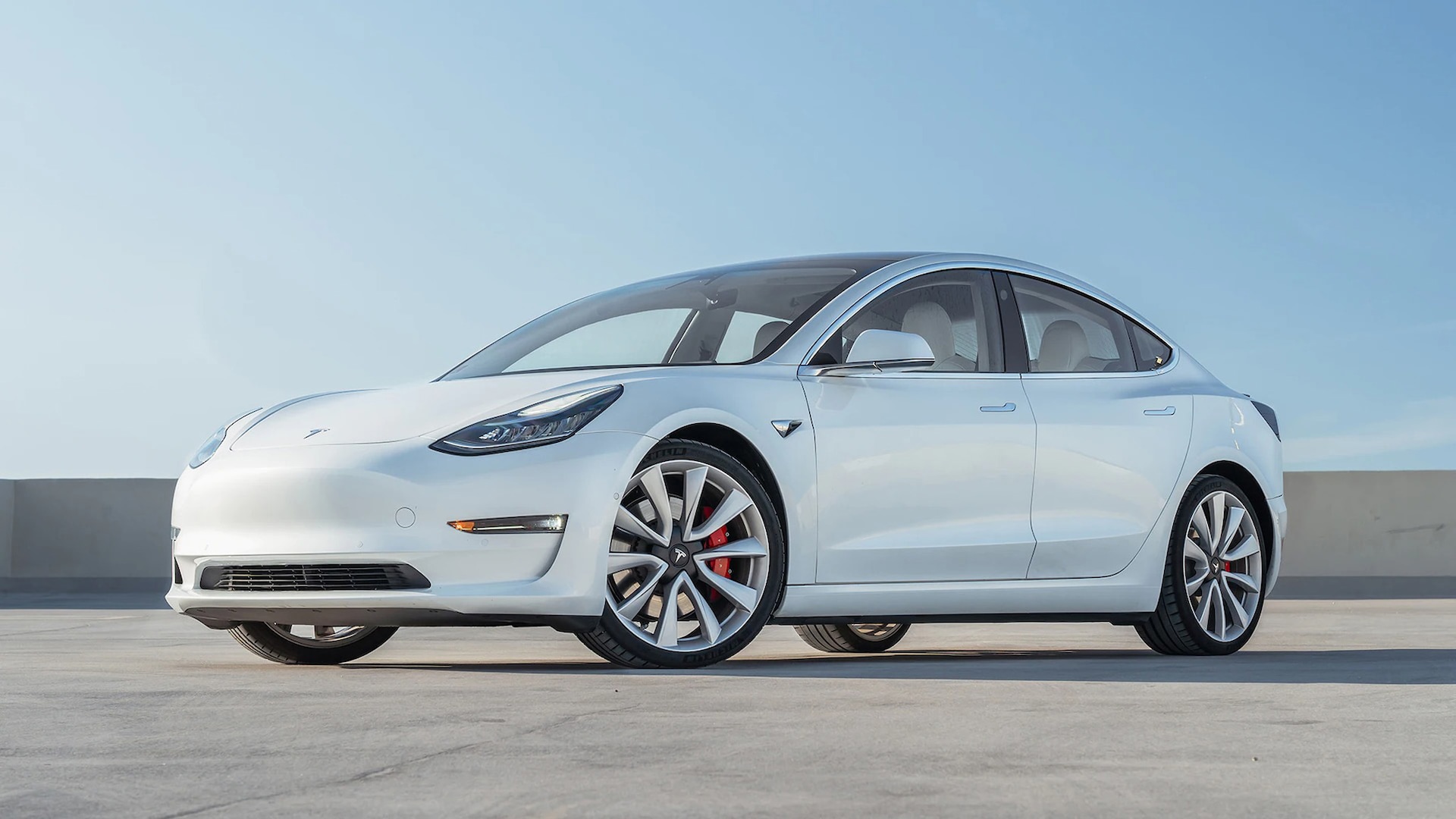 2022 Tesla Model 3 Buyer's Guide: Reviews, Specs, Comparisons