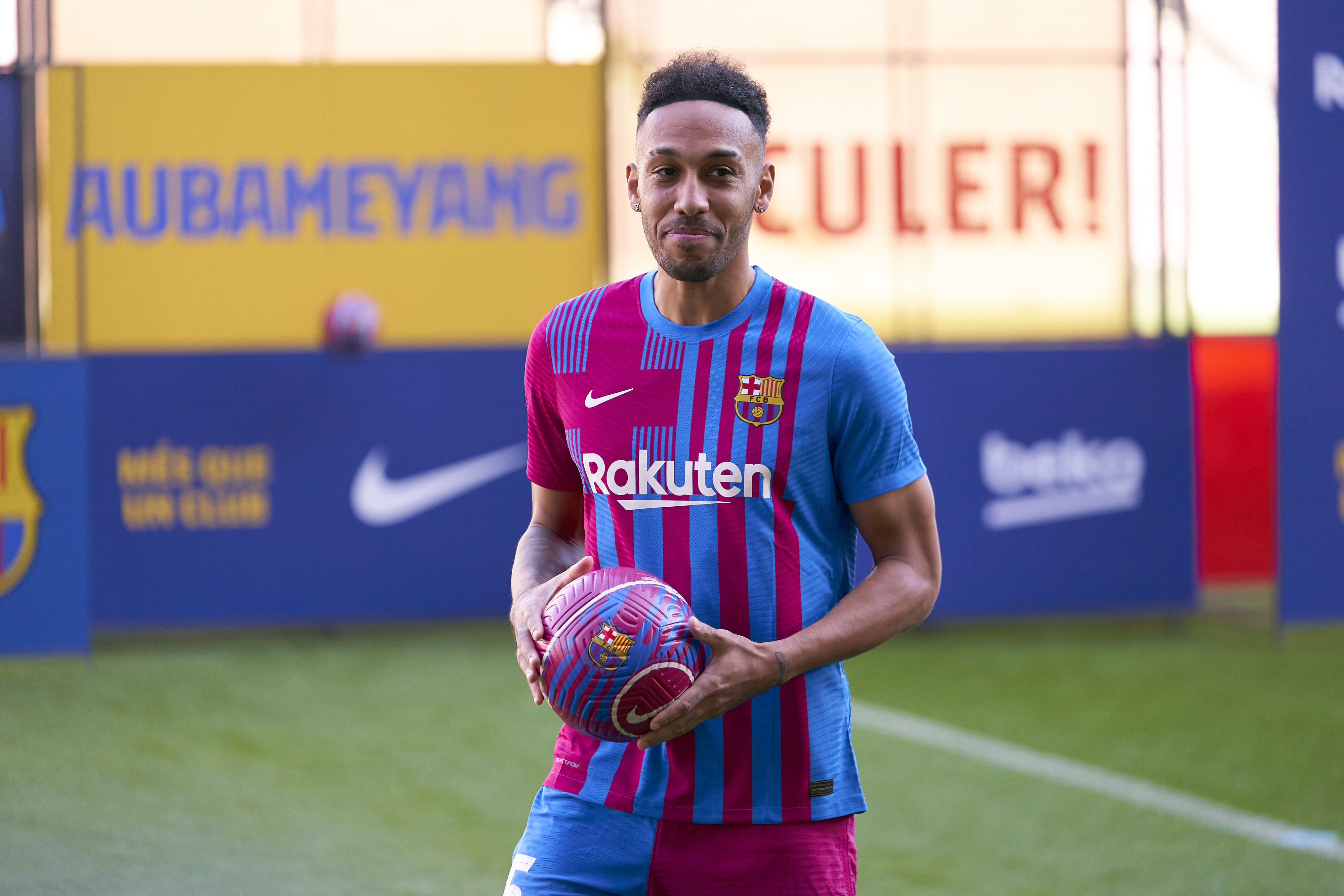 IN PICS: Pierre Emerick Aubameyang Is Unveiled At Barcelona