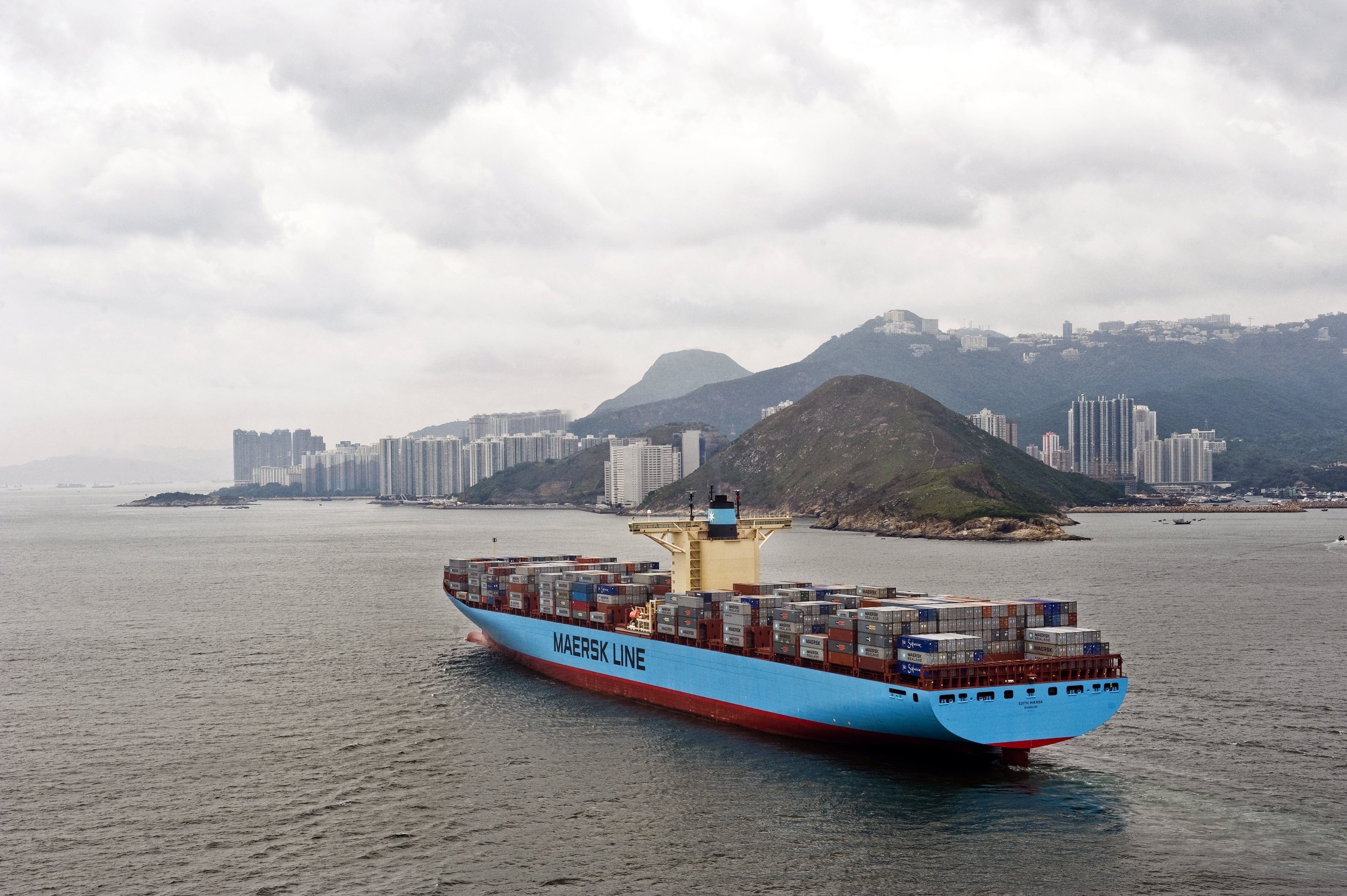 Maersk line cargo ship wallpaper. Maersk line, Cargo shipping, Ship
