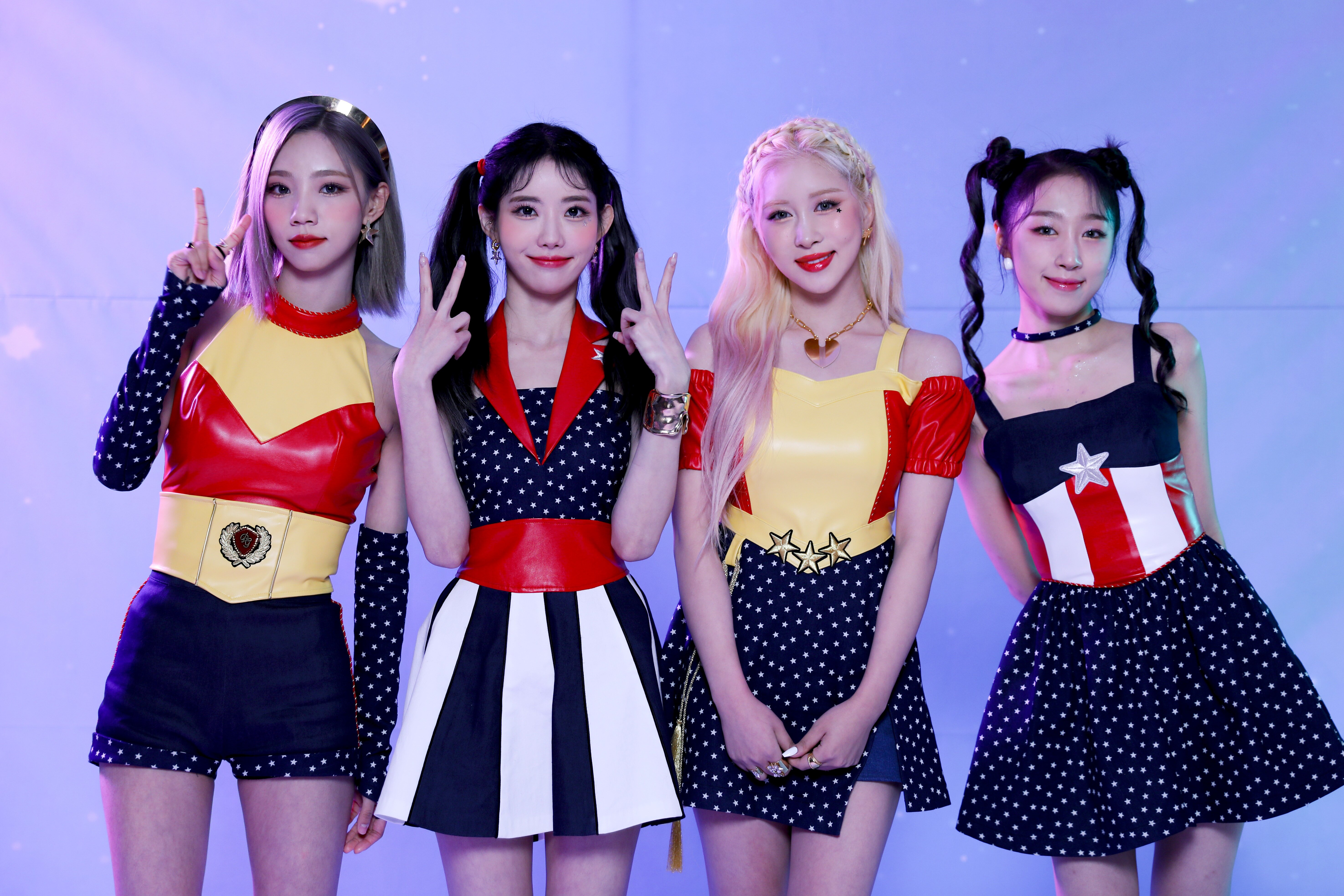 January 4, 2022 Starship Naver Post CHOCOME 'Super Yuppers' Jacket Shoot