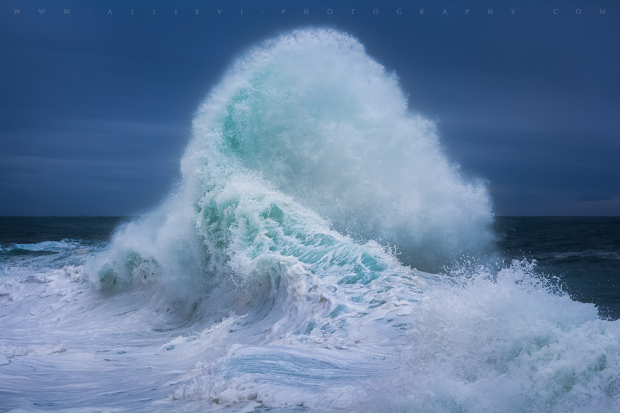 Rough sea 14_HEADER