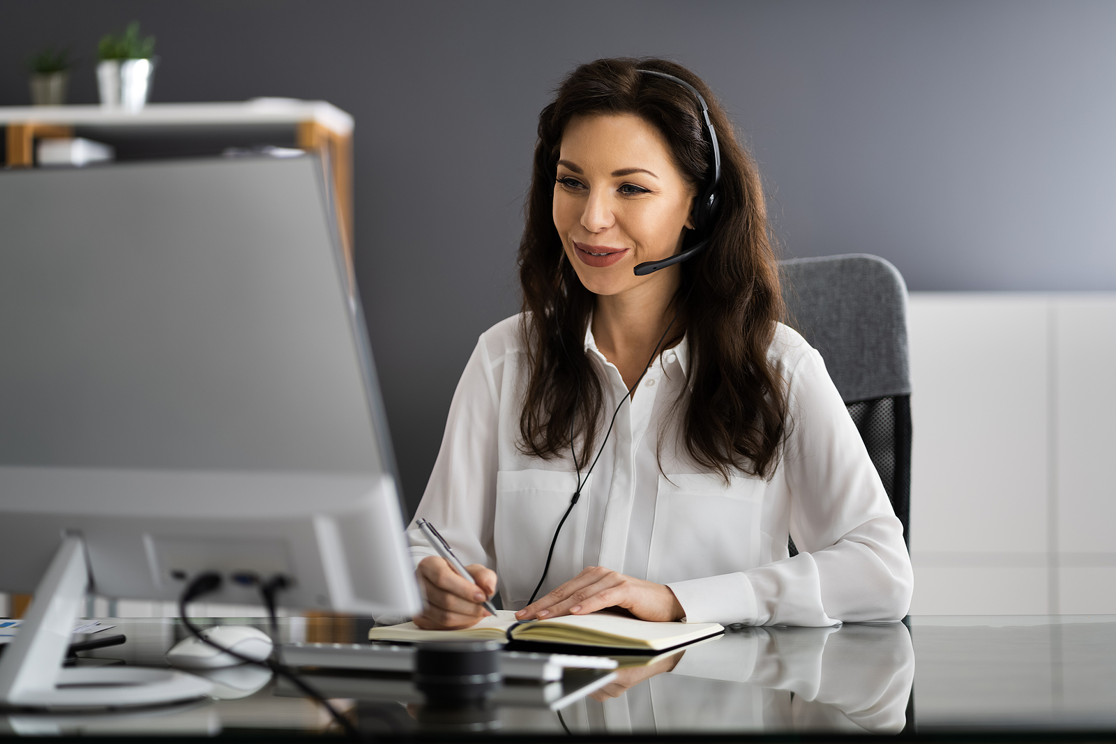 What Are the Benefits of Virtual Assistant Office Support?
