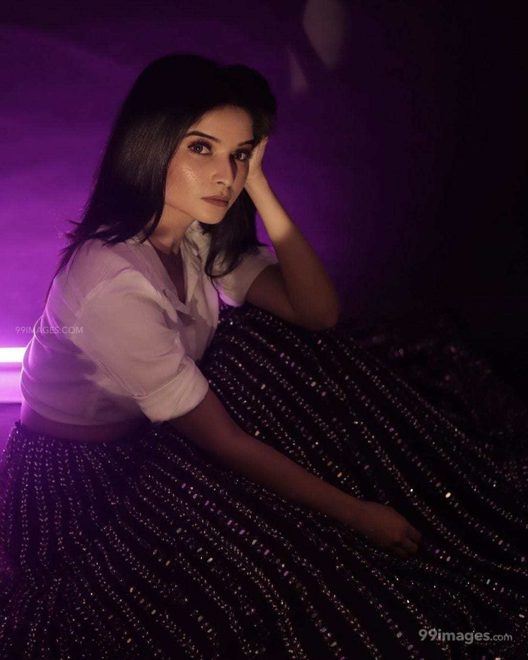 Bhavika Sharma HD Wallpaper (Desktop Background / Android / iPhone) (1080p, 4k) (1080x1349)