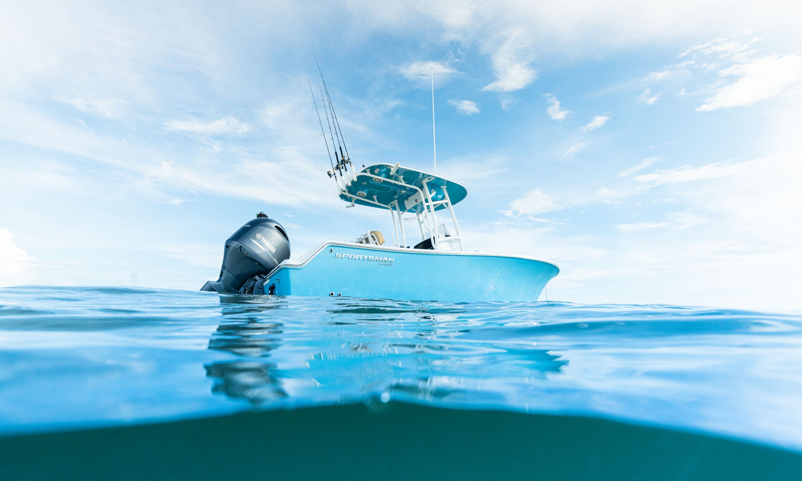 Open 212 Center Console · Power