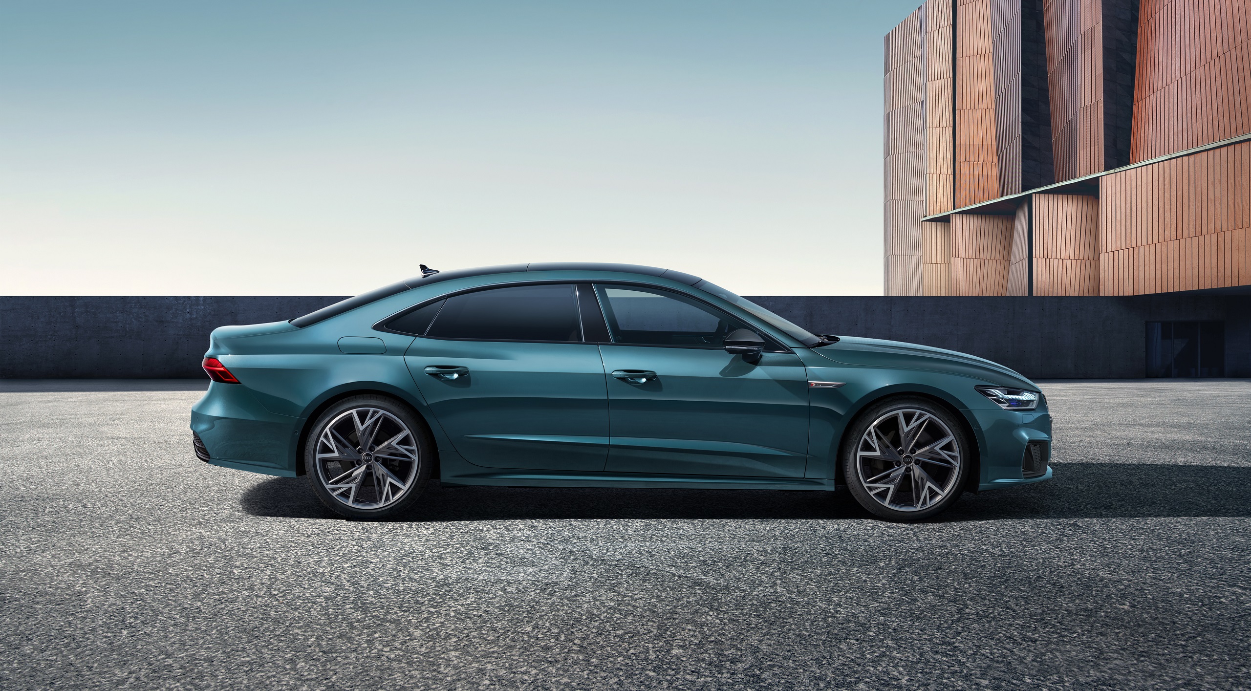 2022 Audi A7L 55 TFSI quattro S line edition one Wallpaper