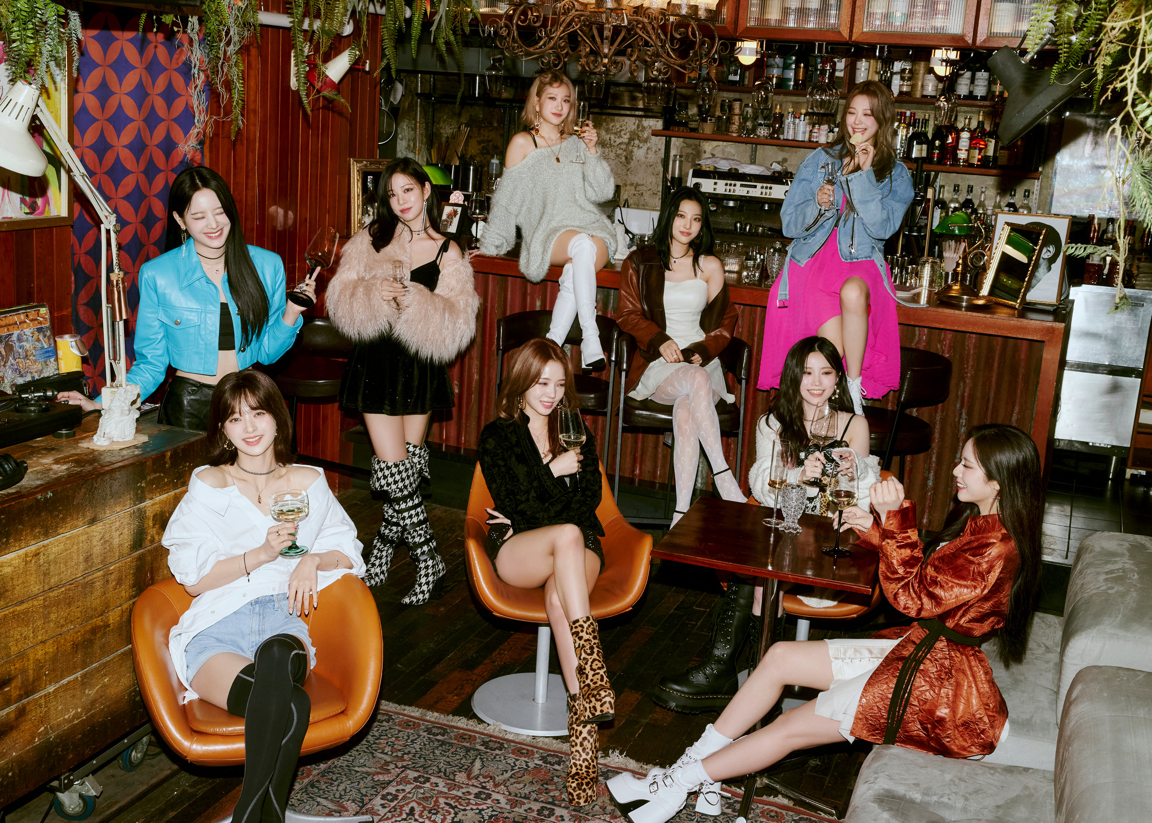 Fromis_9 Midnight Guest DM Concept Photo (HD HQ)-Pop Database Dbkpop.com