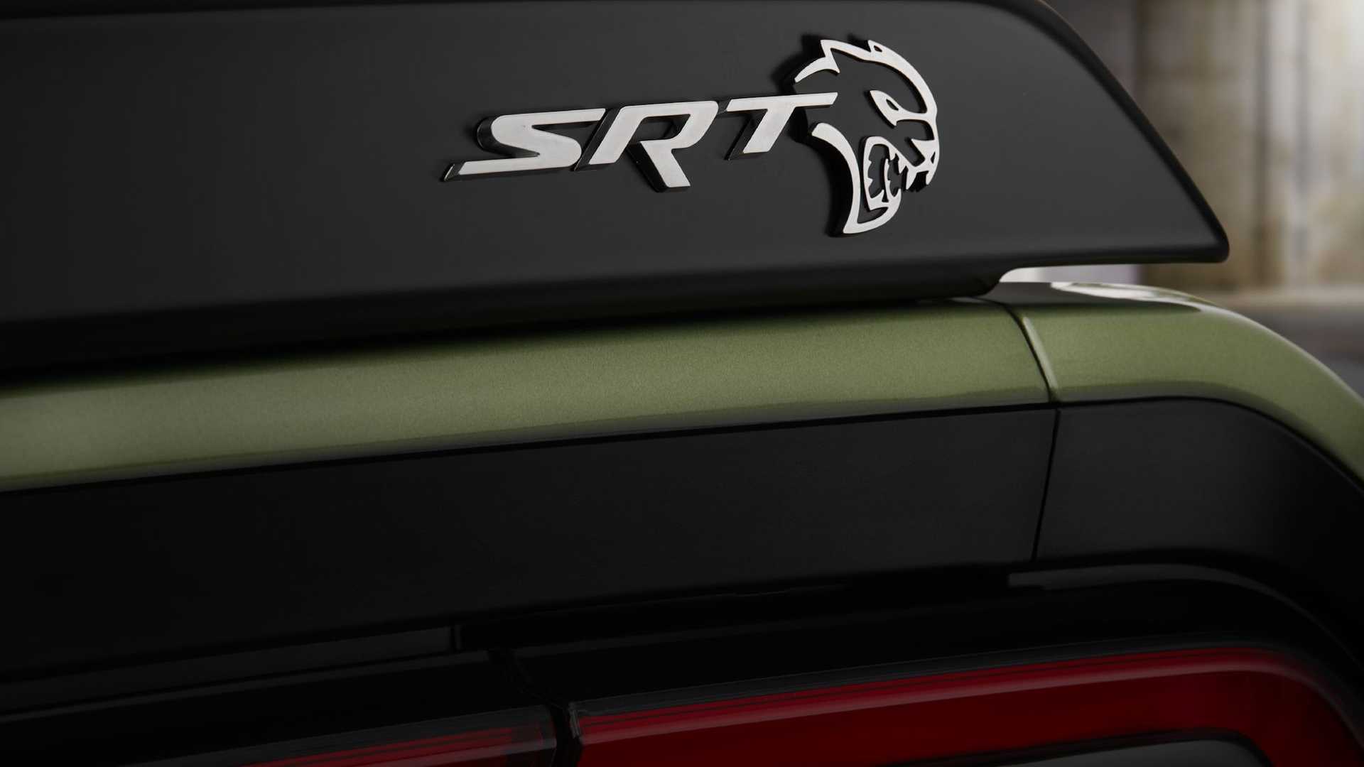 Dodge Jailbreaks SRT Hellcat Redeye, Allows New Wild Color Combos