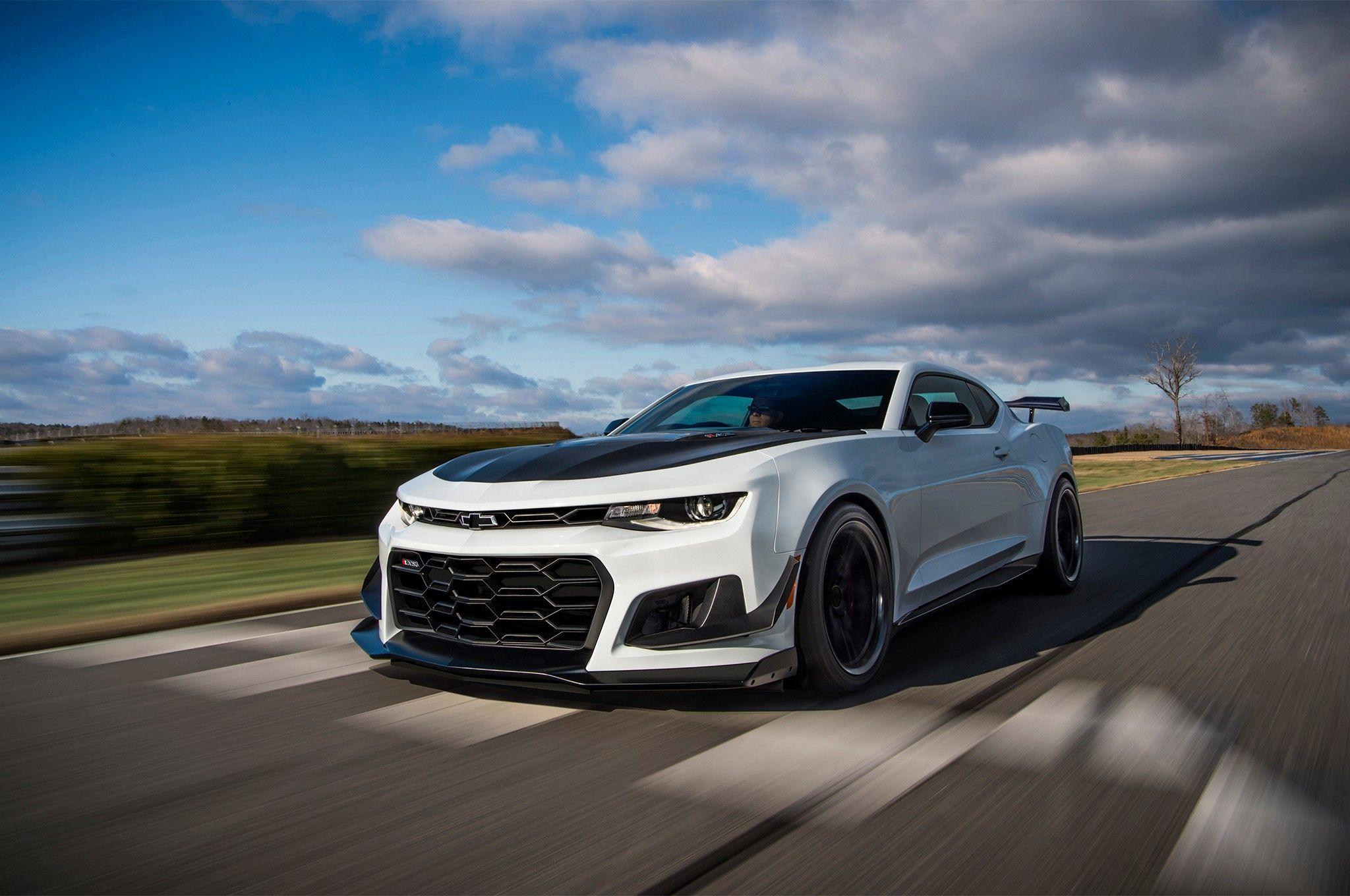 Top, New 52 ZL1 Camaro Desktop Wallpaper (Free HD Download)