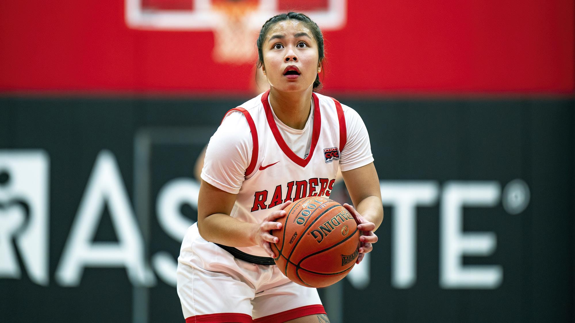 SOU Holds Off Whitworth For 63 54 Road Win Oregon University Athletics