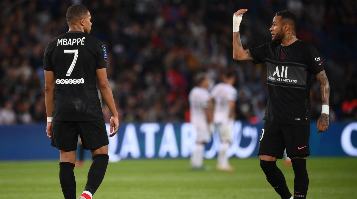 Mbappé confirms calling Neymar a 'bum, ' insists no rift at PSG