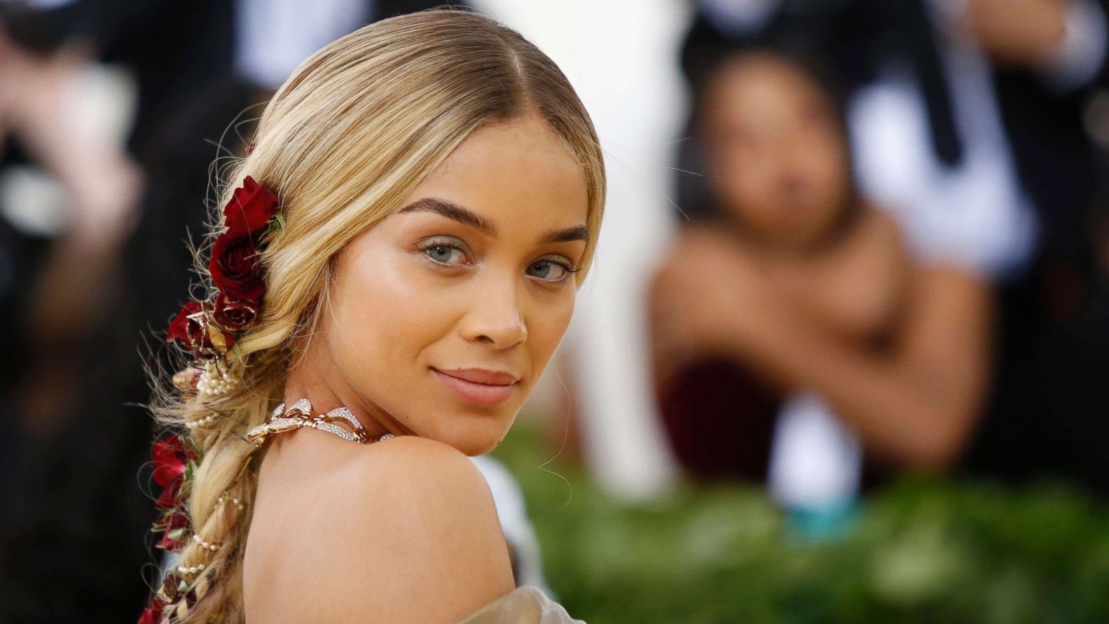Met Gala: Model Jasmine Sanders gives a sneak peek into her final fitting