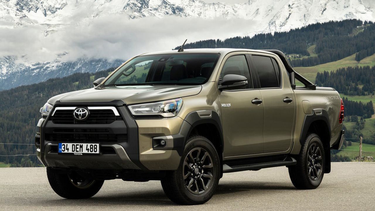 Toyota Hilux Image, Interior & Exterior HD Photo