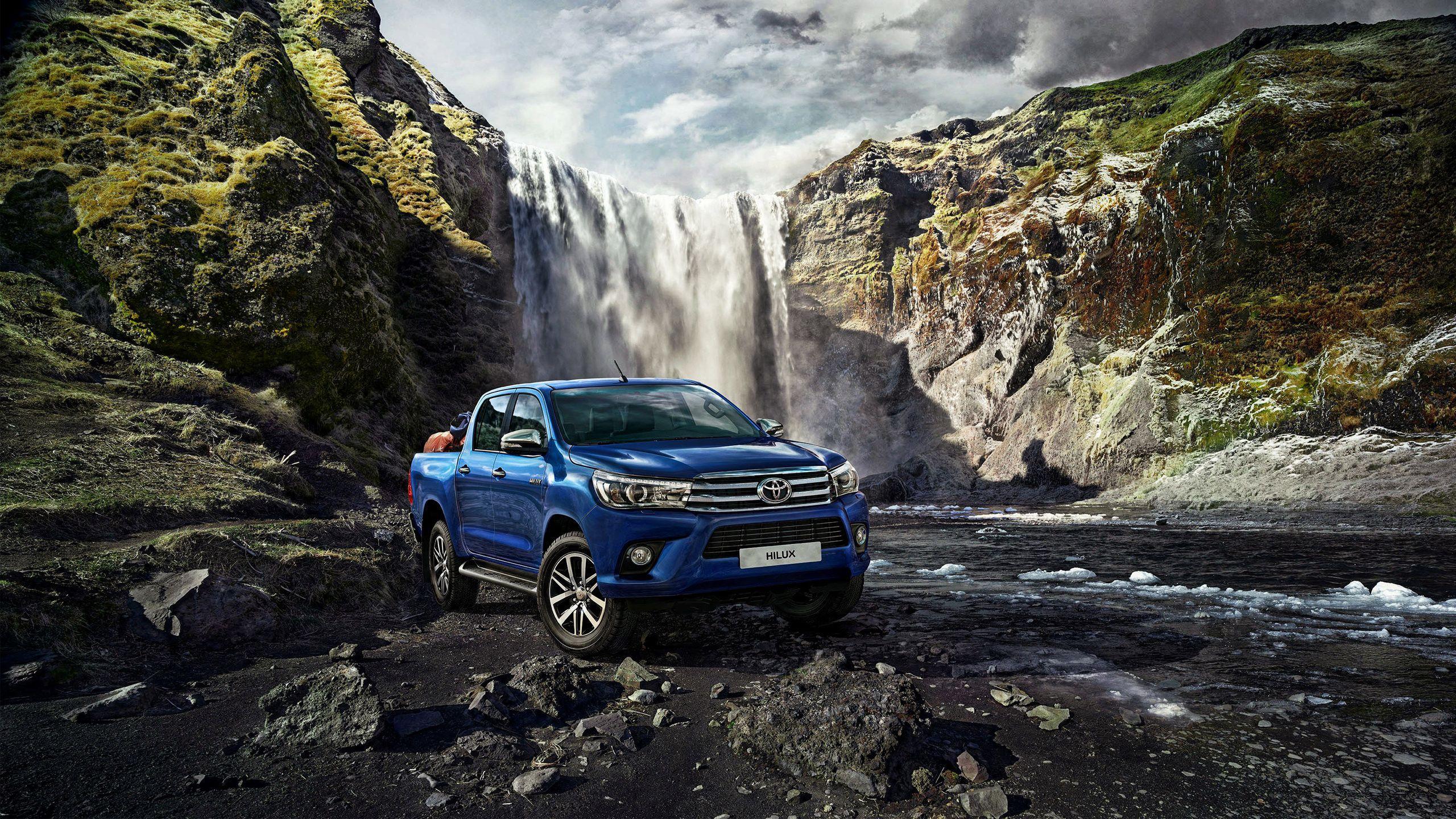 Toyota Hilux Wallpaper