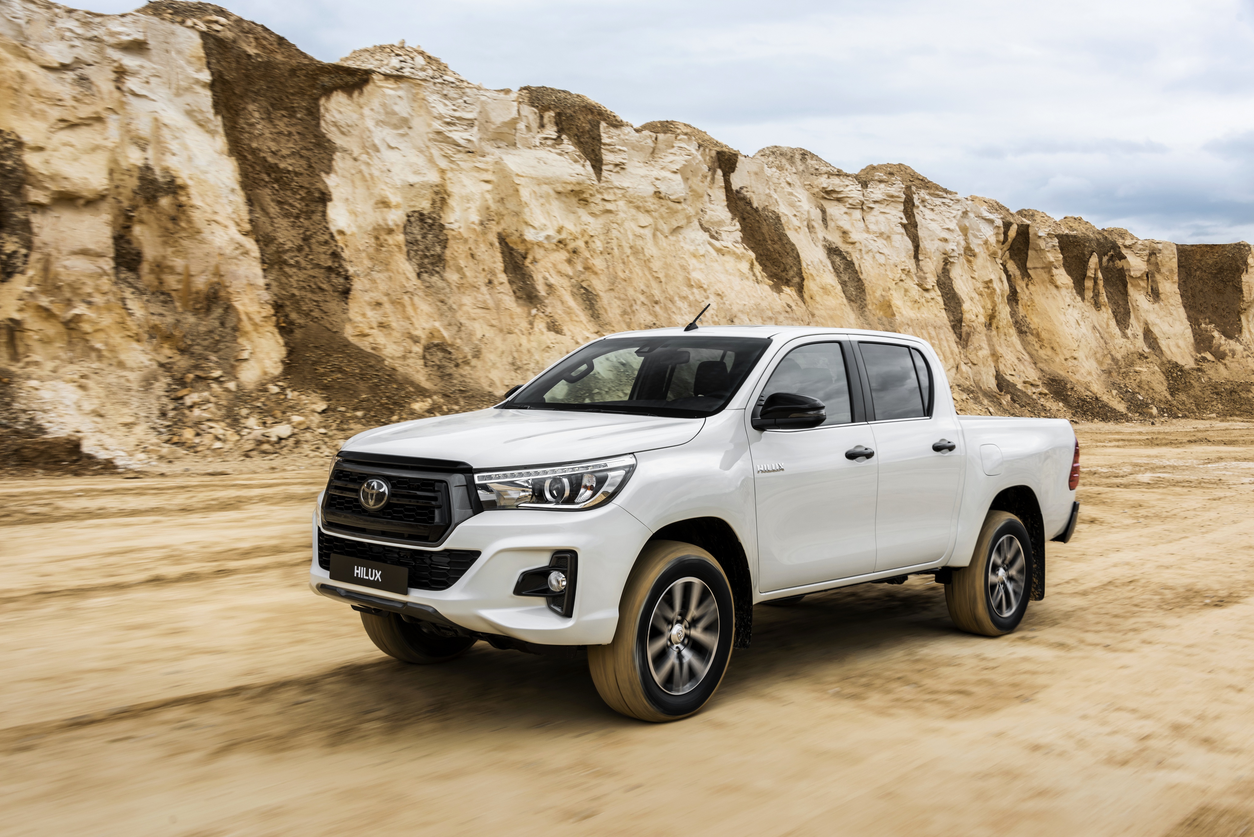 Vehicles Toyota Hilux 4k Ultra HD Wallpaper