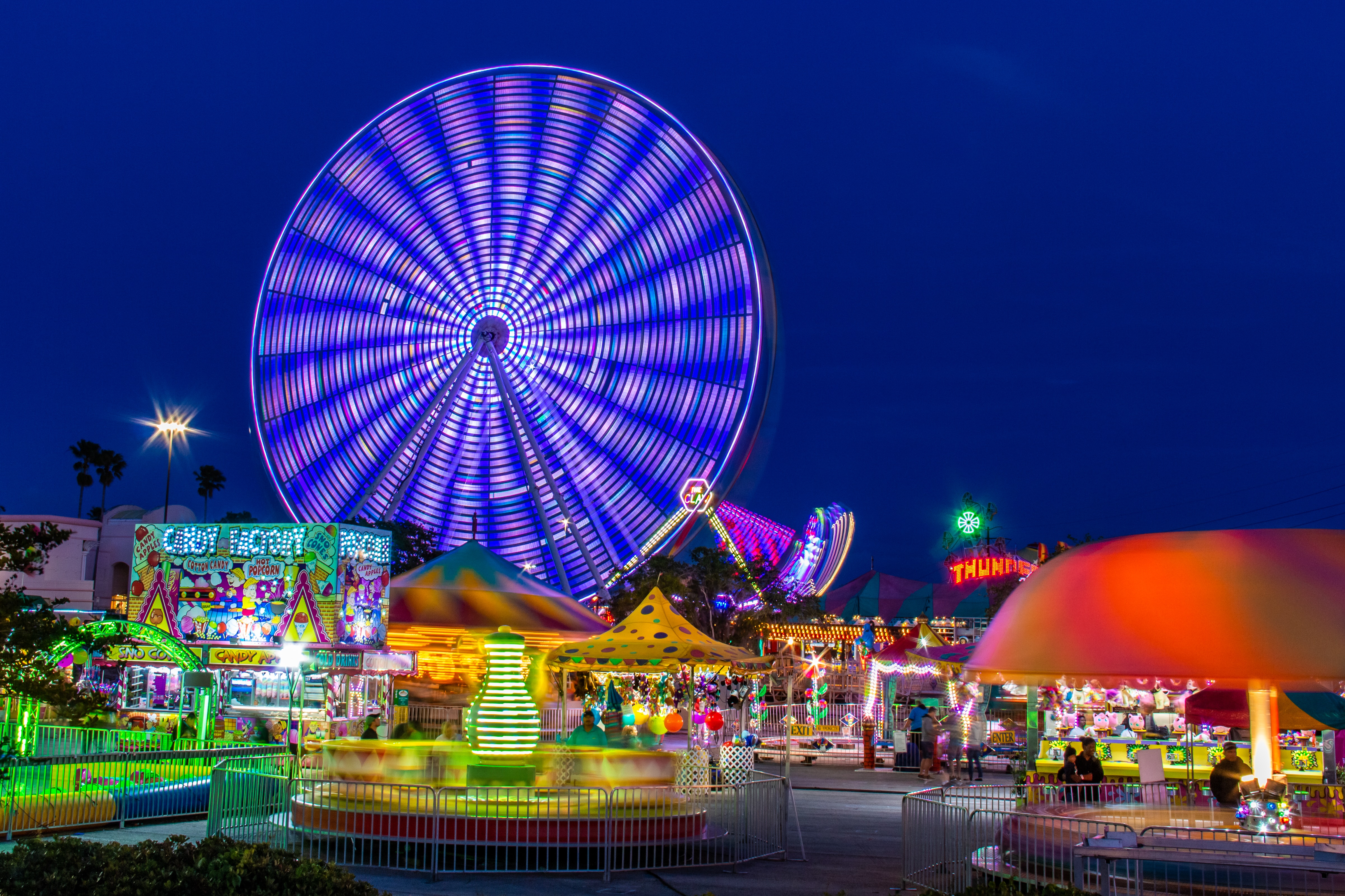 Best Amusement Park Photo · 100% Free Downloads