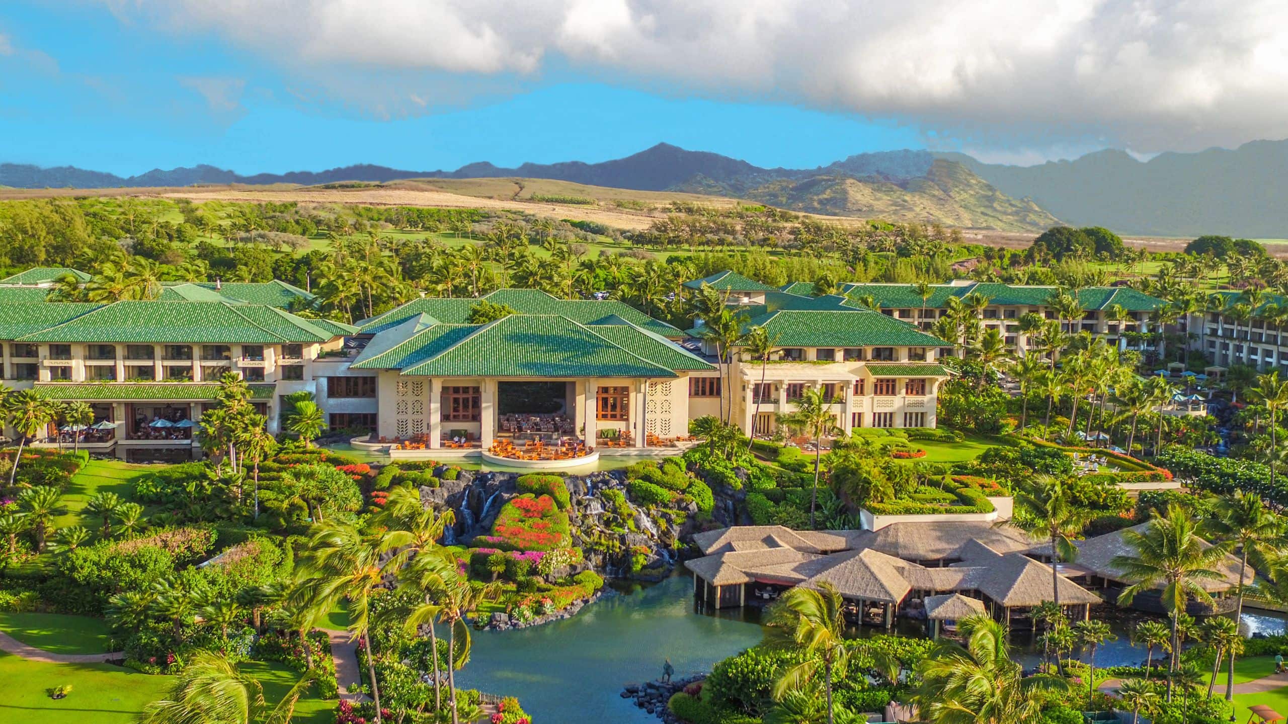 Upscale Oceanfront Resort in Kauai. Grand Hyatt Kauai Resort