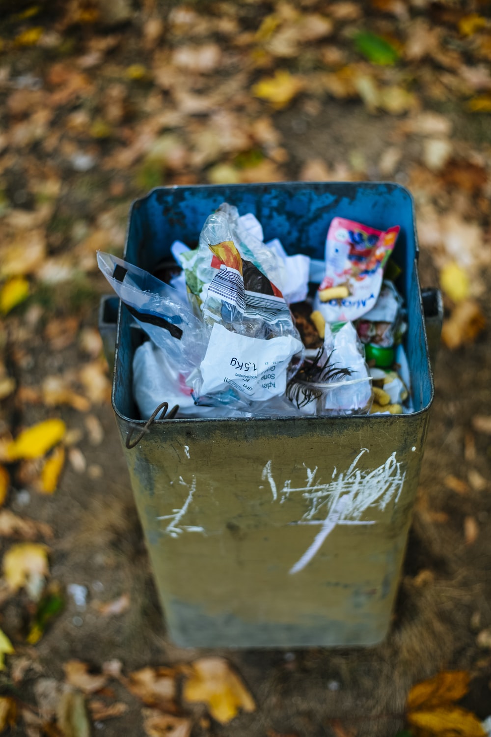 Garbage Can Picture. Download Free Image