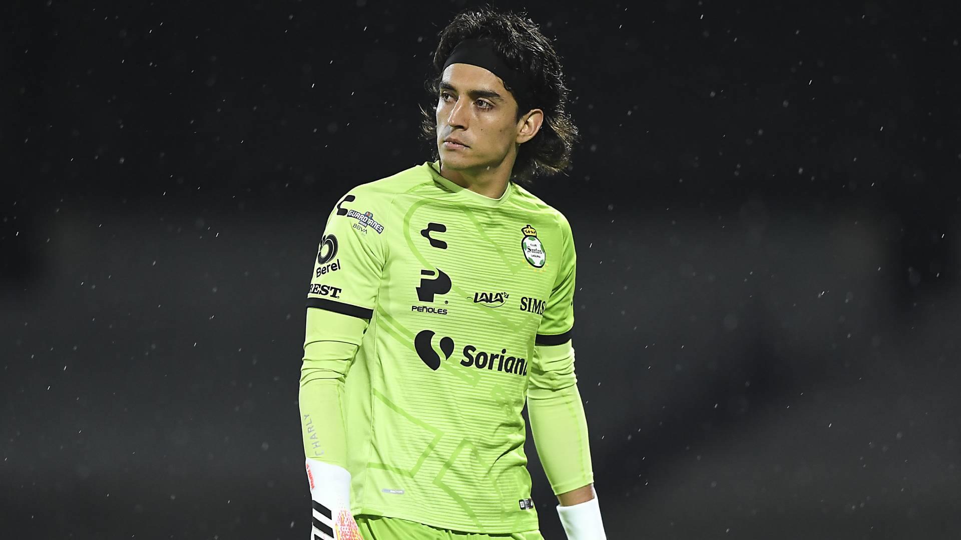 Carlos Acevedo pasó de retirarse hasta DOS VECES a sonar para El Tri