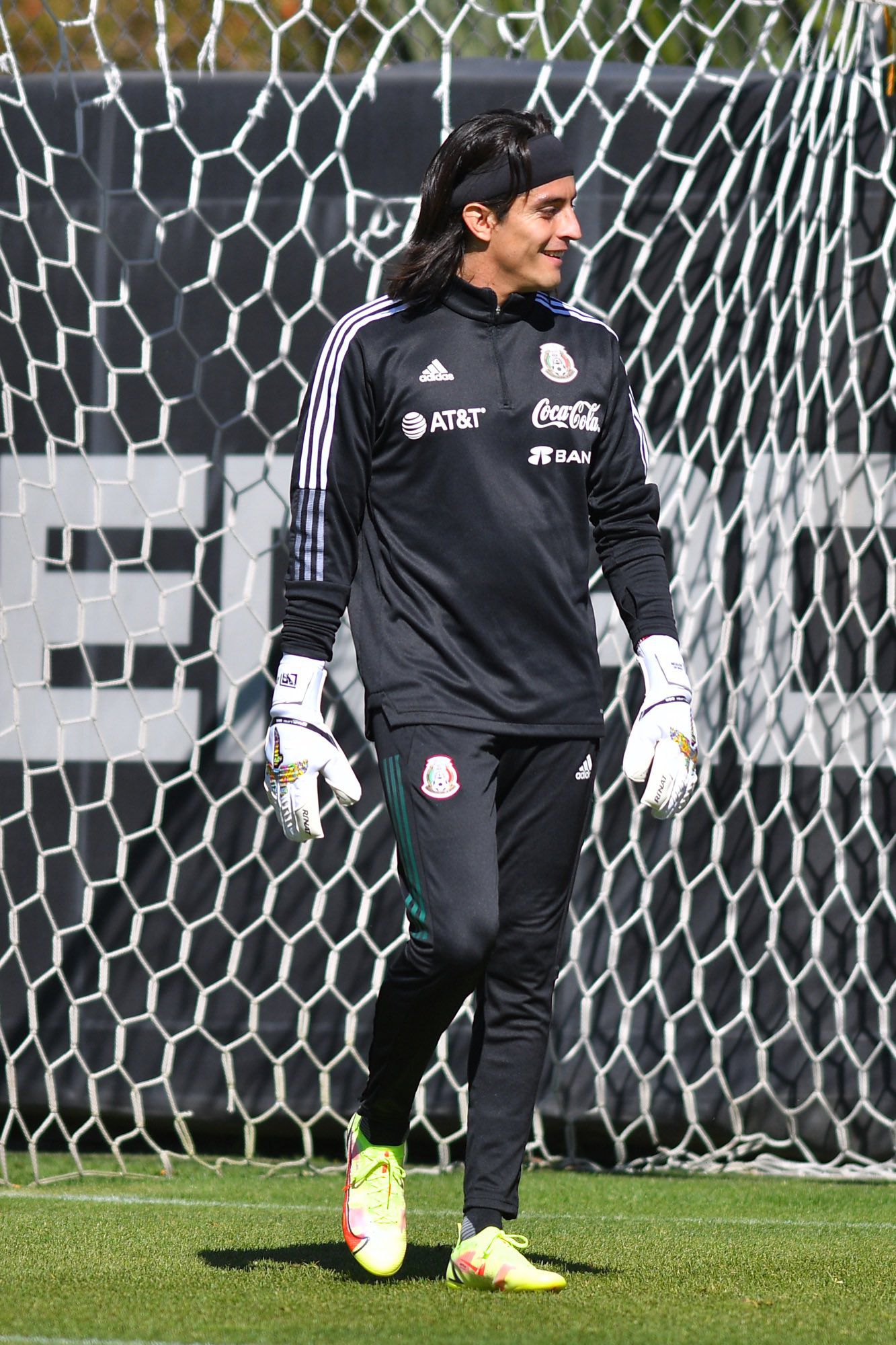 Por qué Carlos Acevedo podría ser titular con el Tri ante Chile ROCK & POP