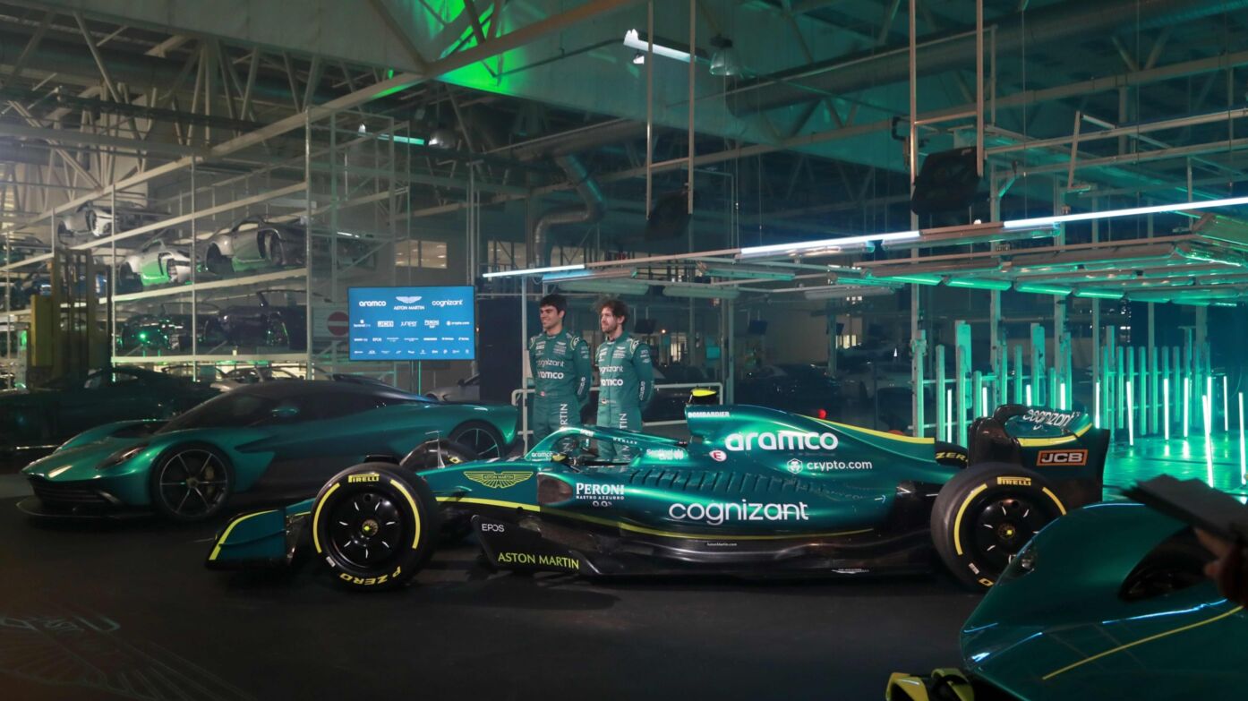 In photo: Every angle of the new Aston Martin AMR22 F1 car