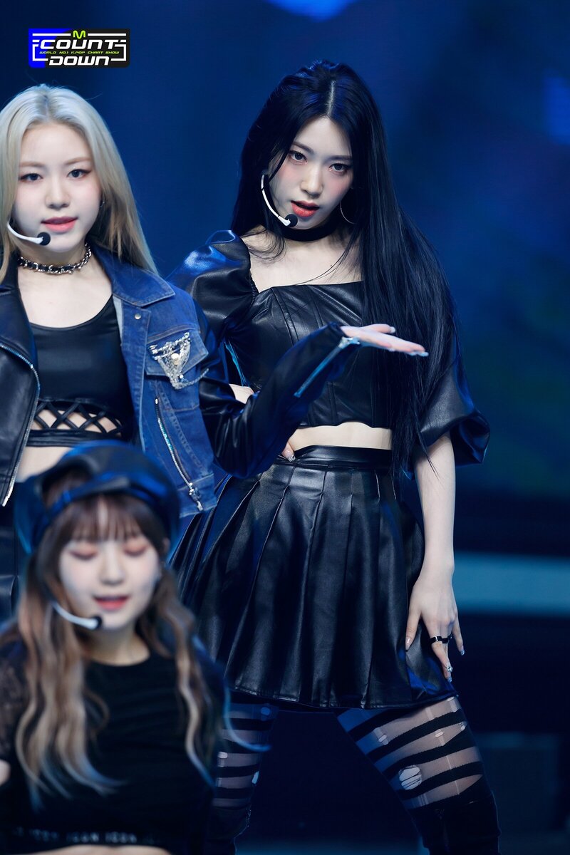 March 3, 2022 Rocket Punch - 'CHIQUITA' at M Countdown